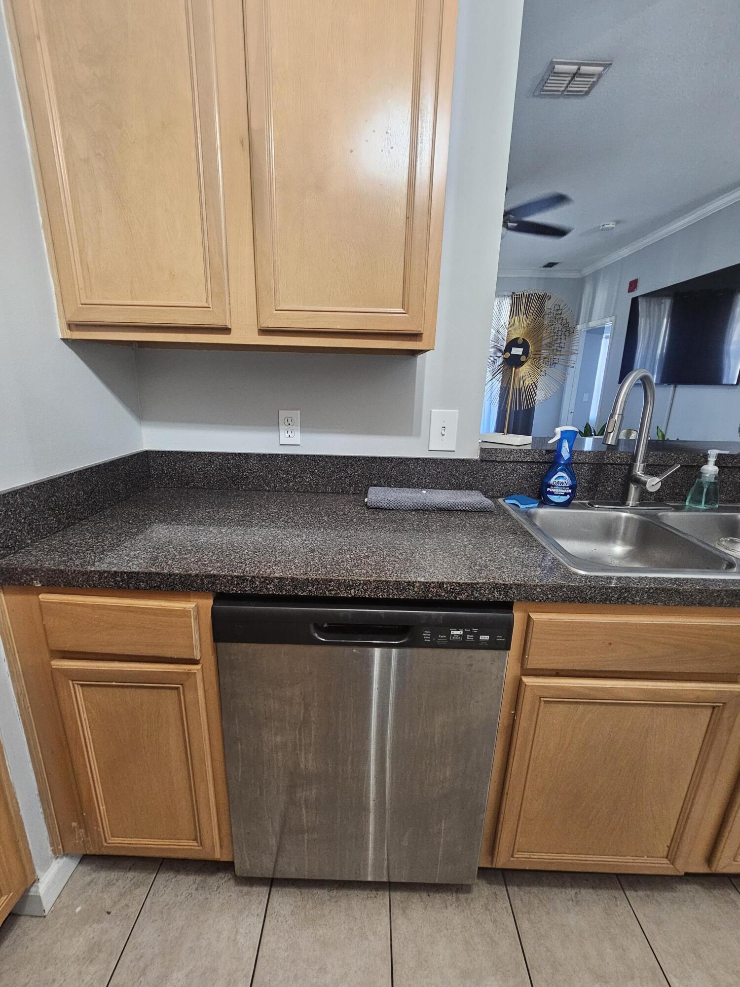 SOUTHERN GROVE CONDO - Residential