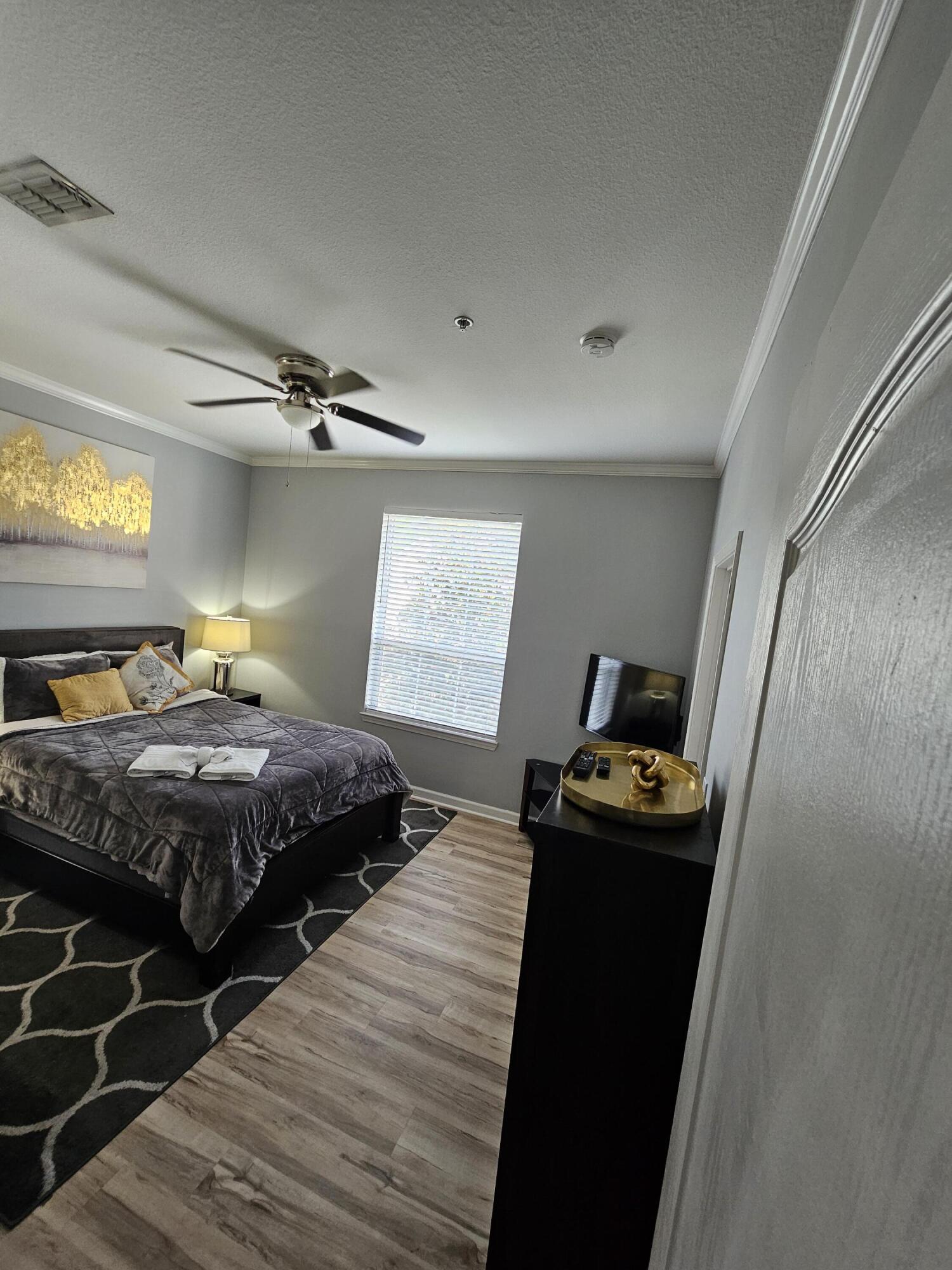 SOUTHERN GROVE CONDO - Residential