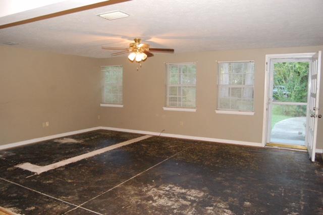 NO RECORDED SUBDIVISION - Residential