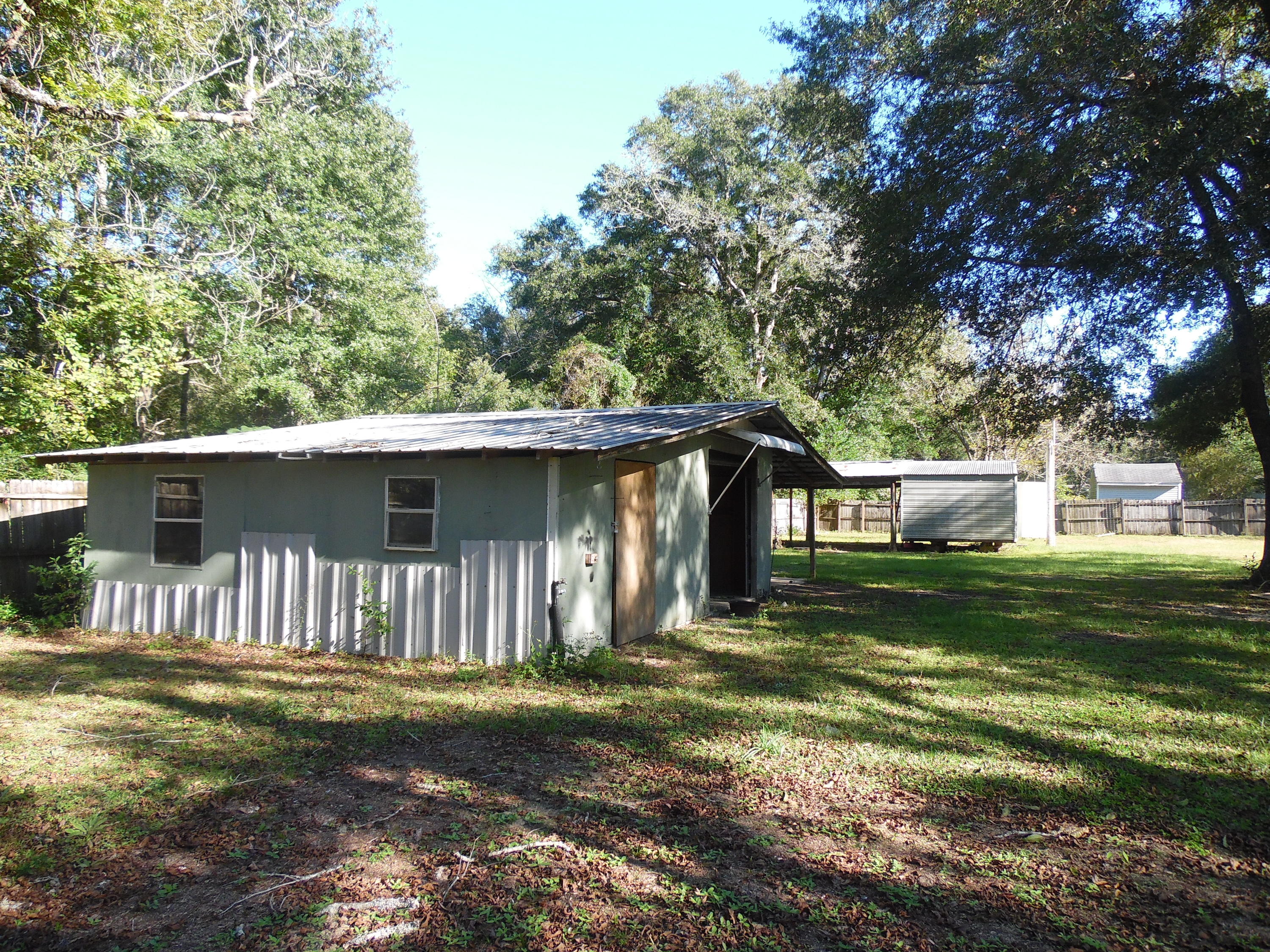 VAN KIRK S/D - Residential