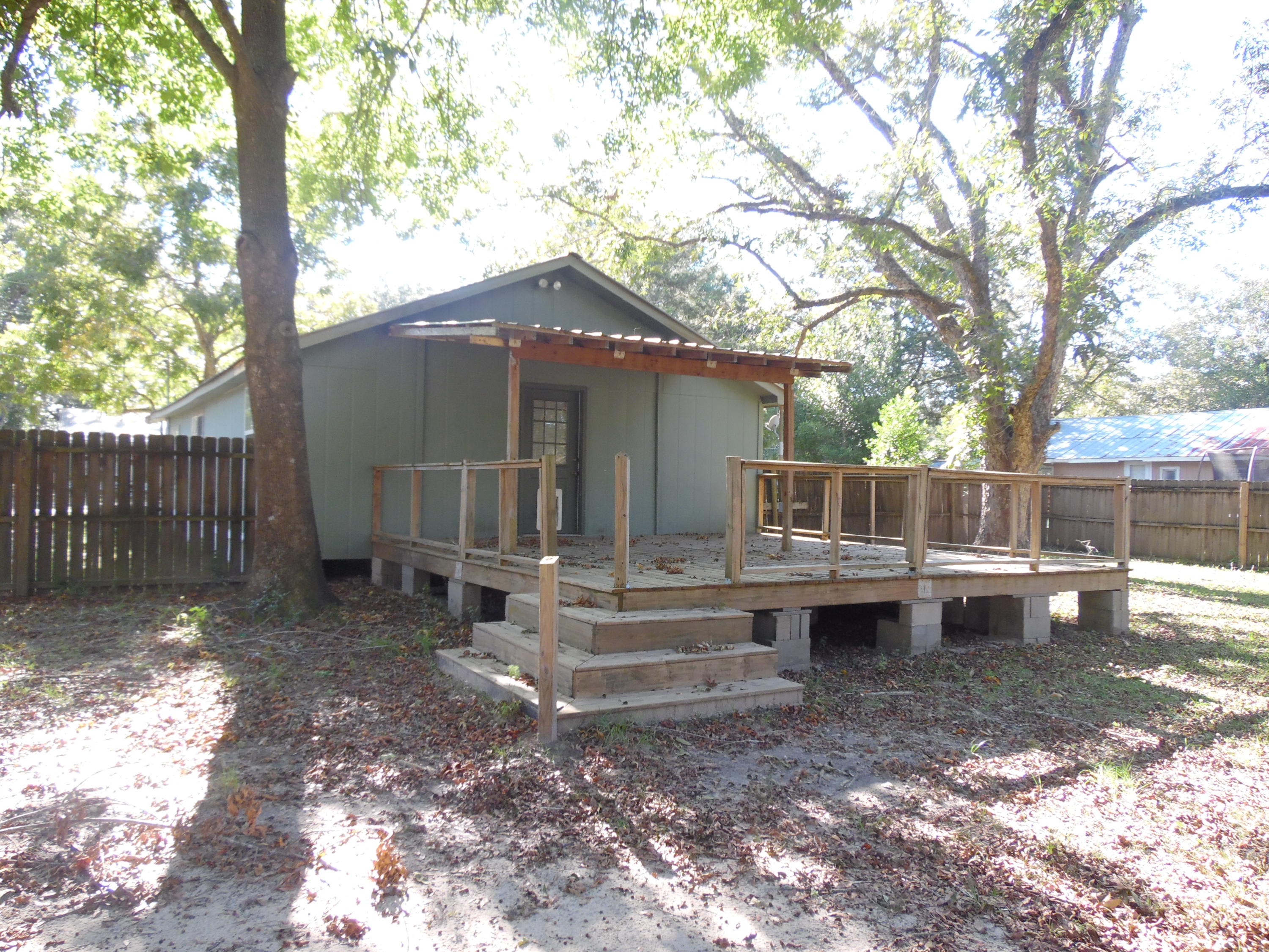 VAN KIRK S/D - Residential