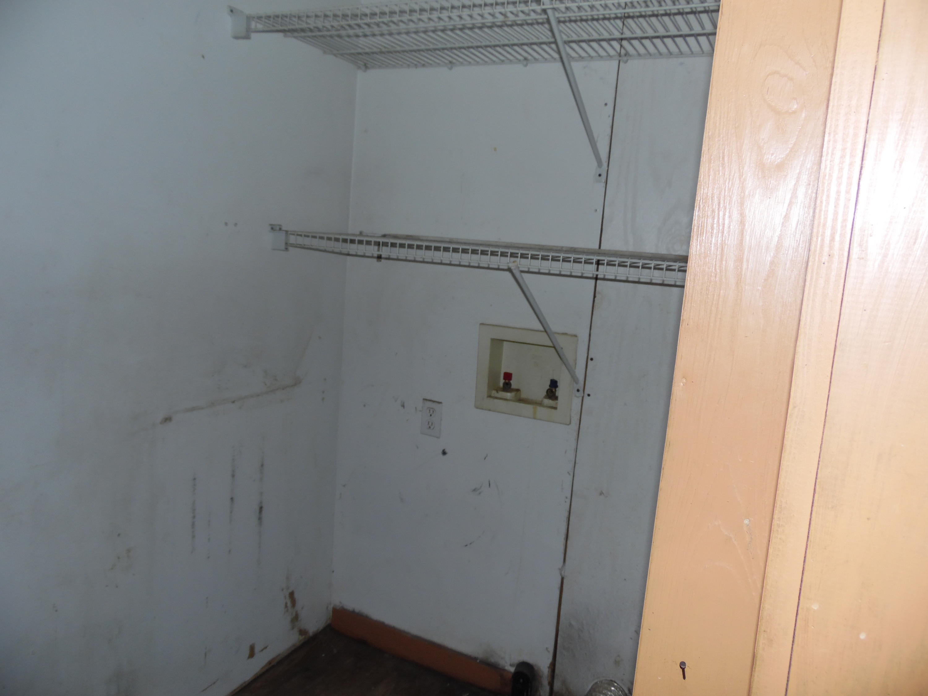 VAN KIRK S/D - Residential