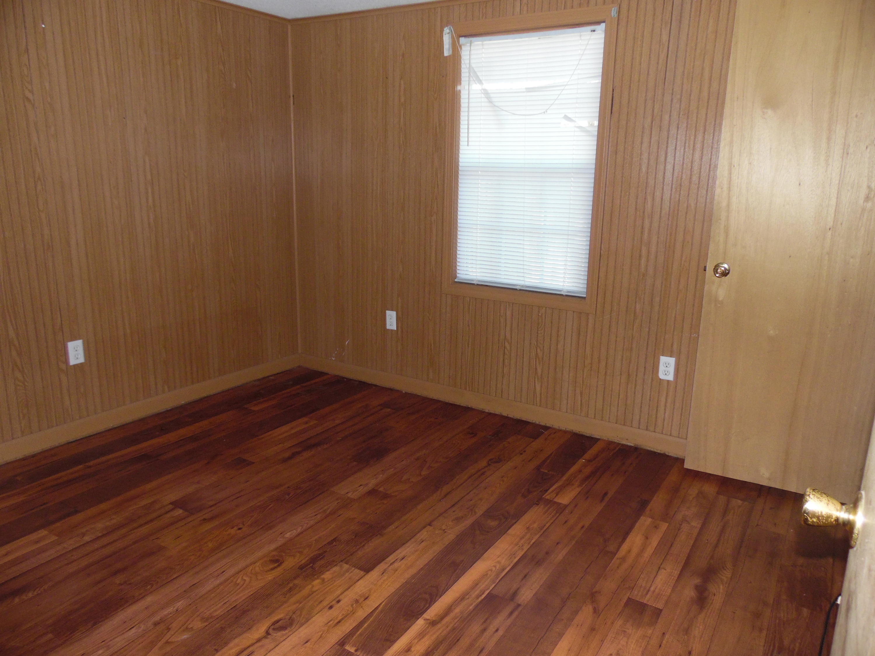 VAN KIRK S/D - Residential