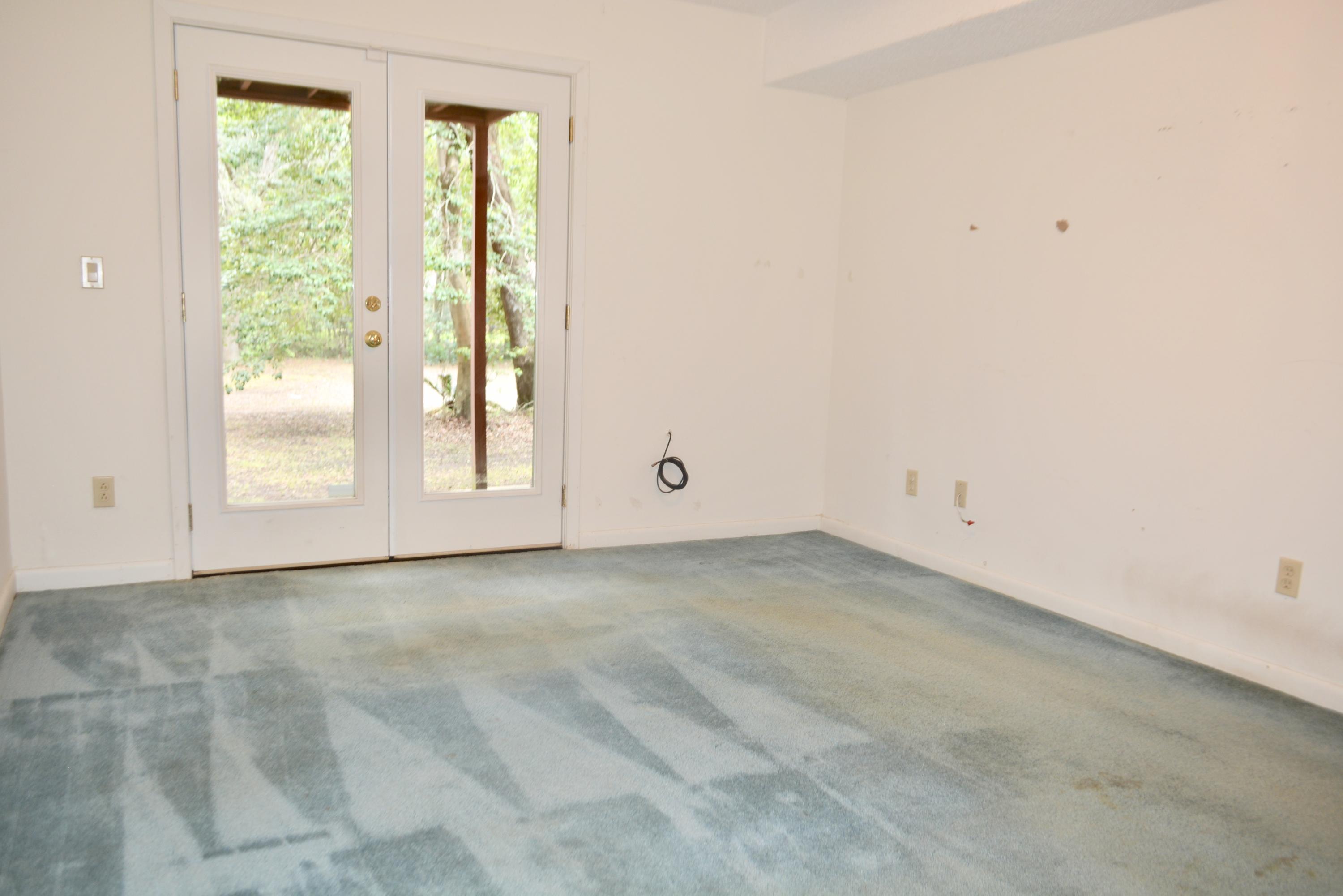 LIDO ESTATES BLUEWATER BAY - Residential