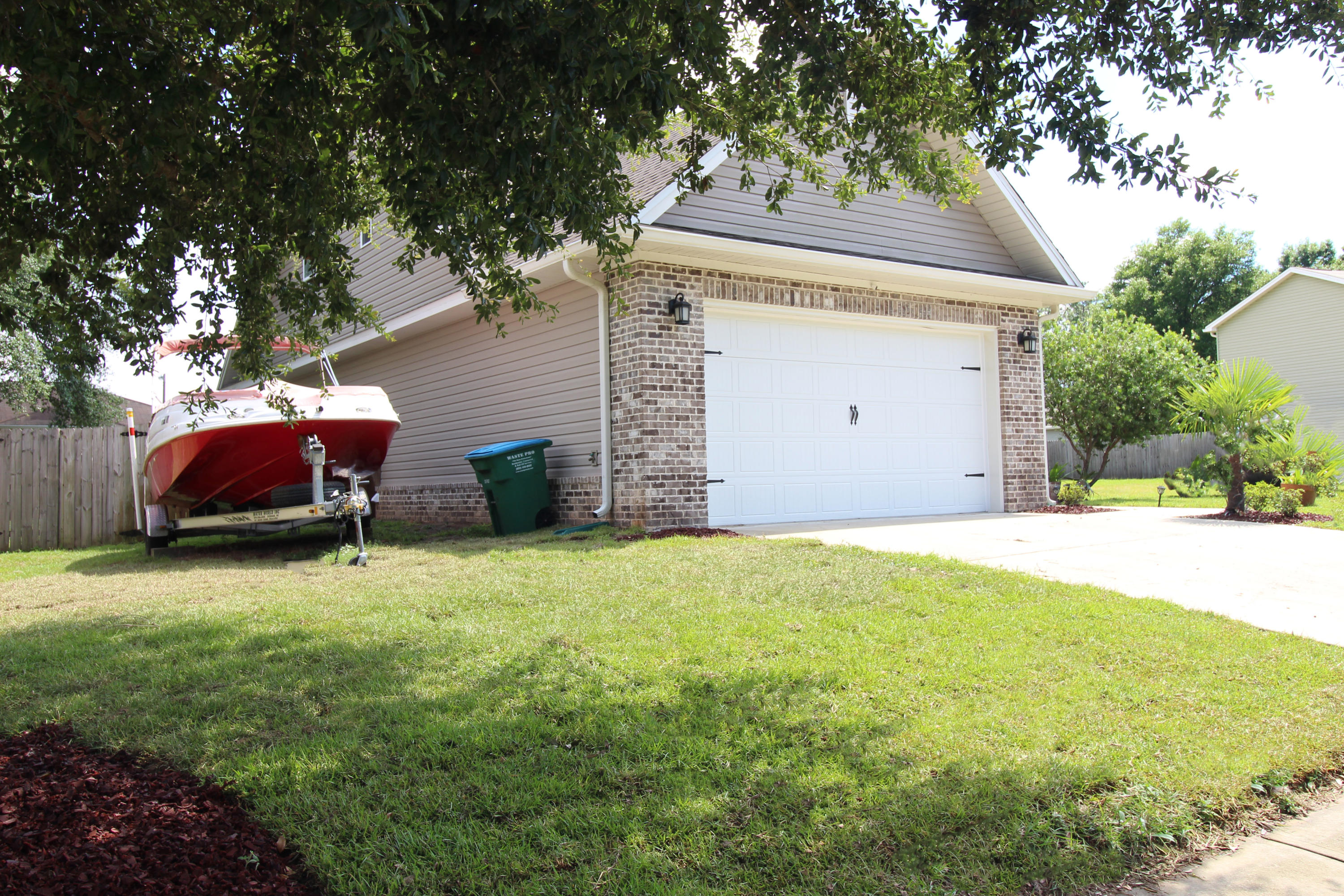 HERITAGE MANOR - Residential