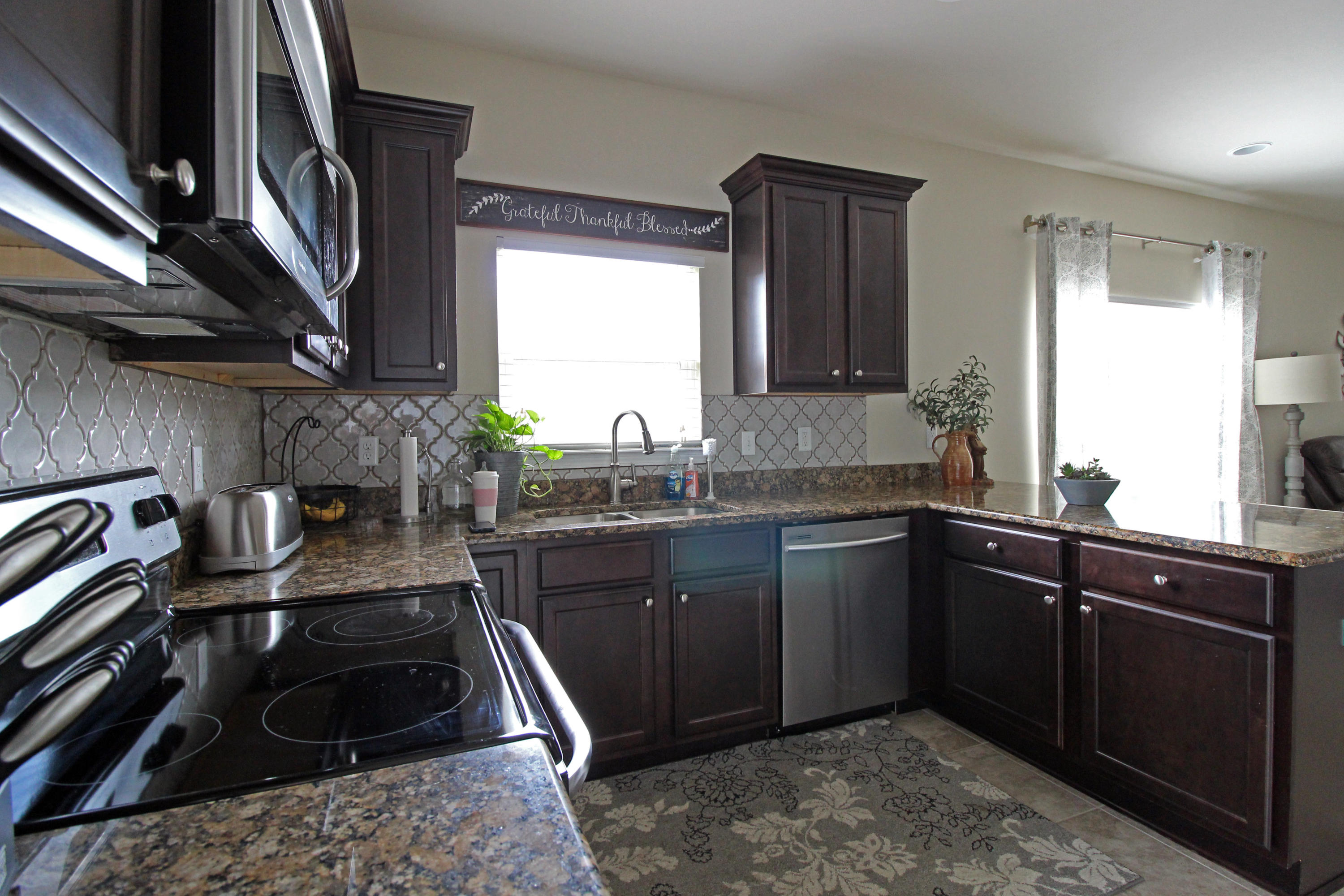 HERITAGE MANOR - Residential