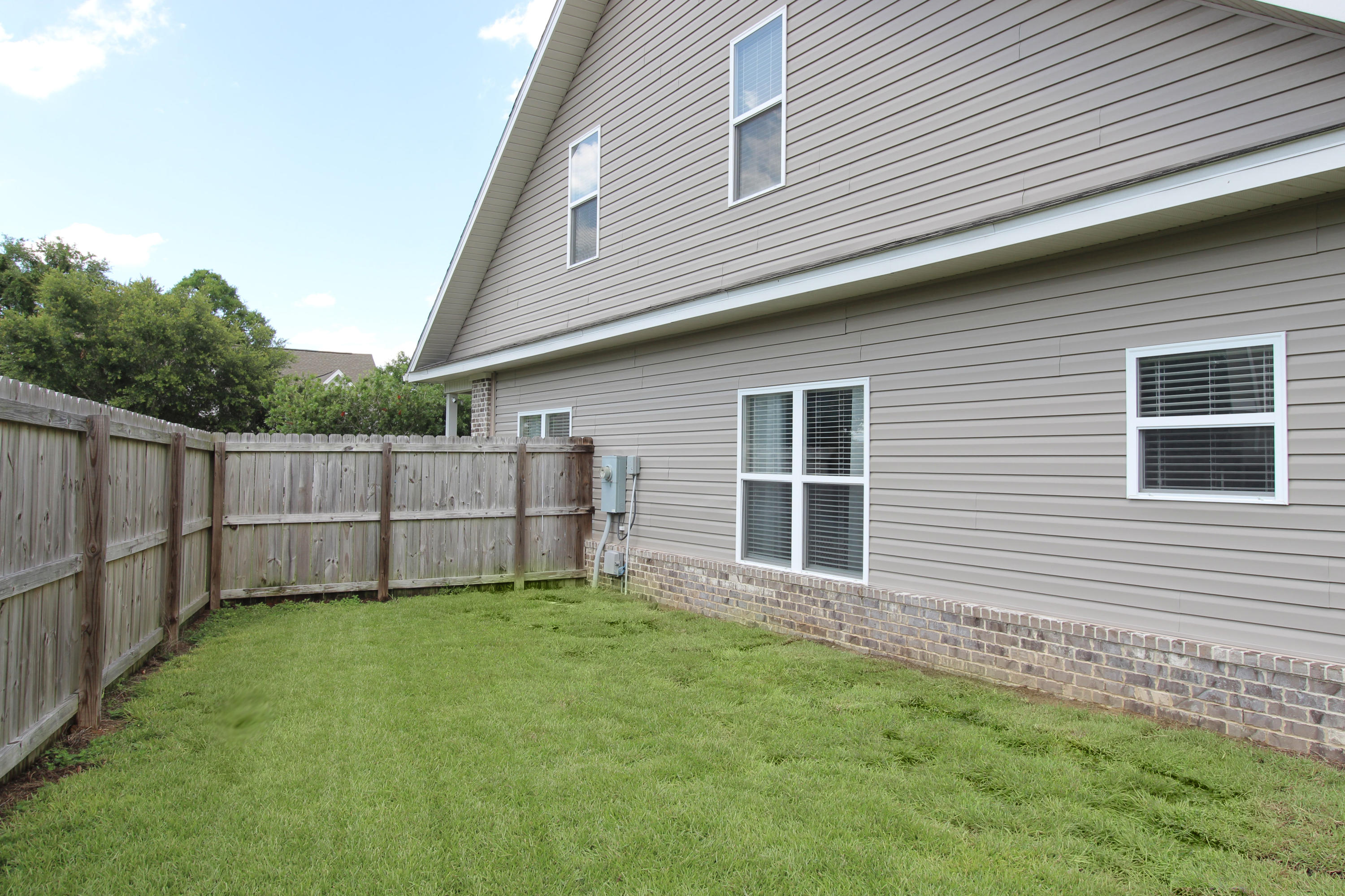 HERITAGE MANOR - Residential