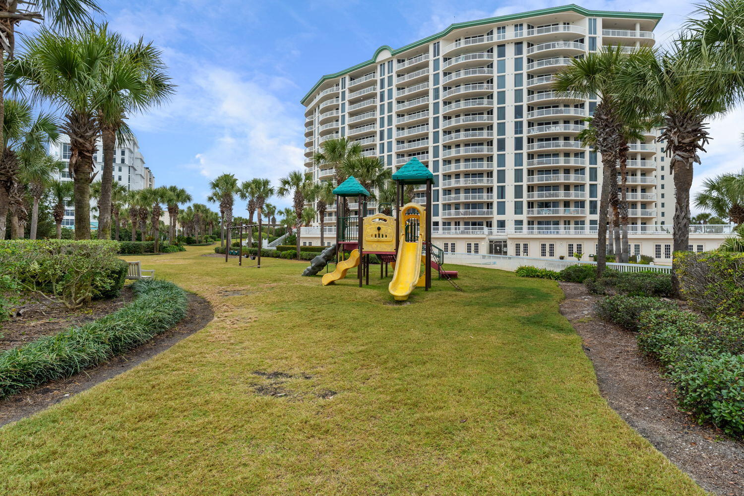 ST. THOMAS AT SILVER SHELLS - Residential