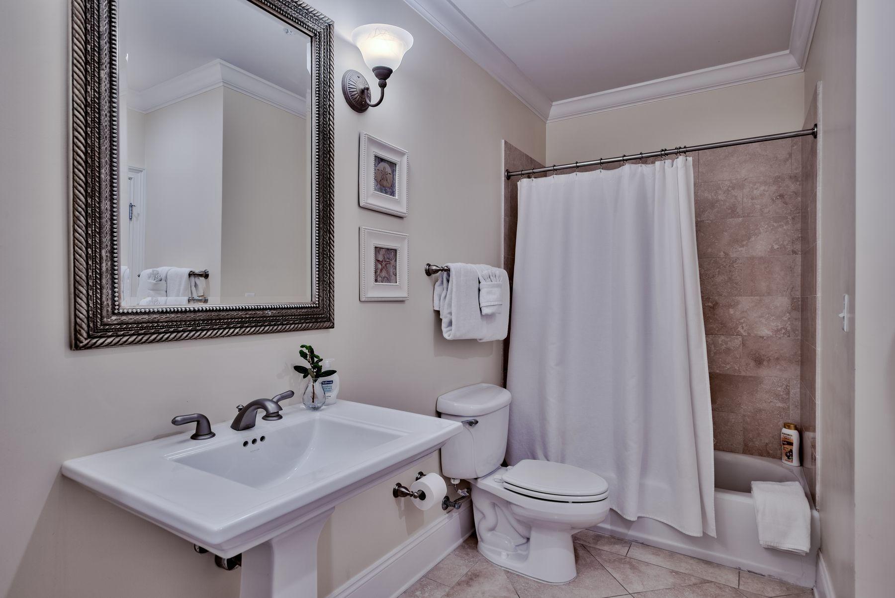 ADAGIO - Residential