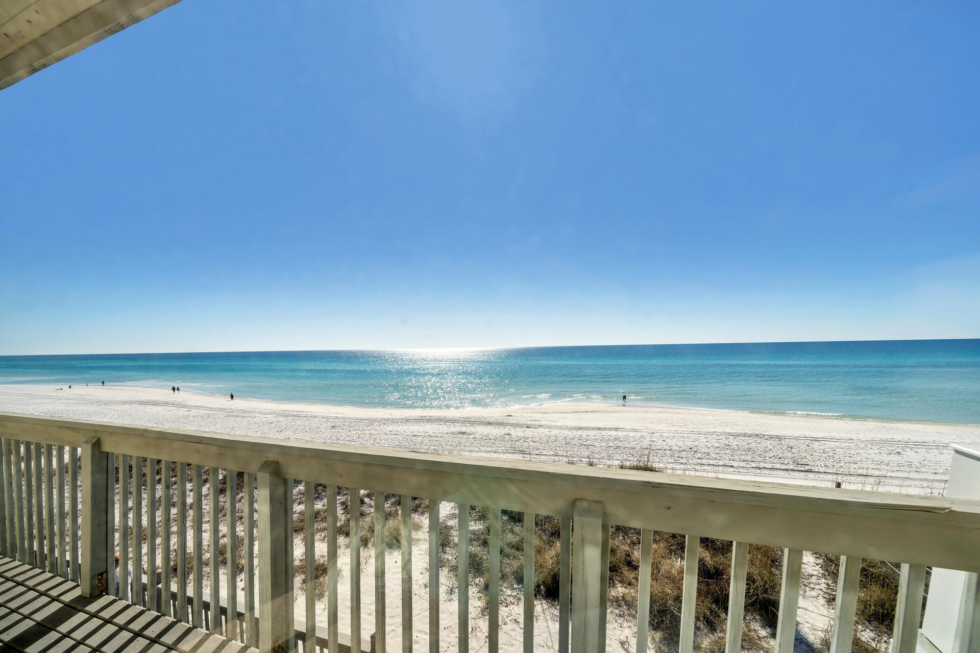 WHITECAPS T/H UNREC - Residential