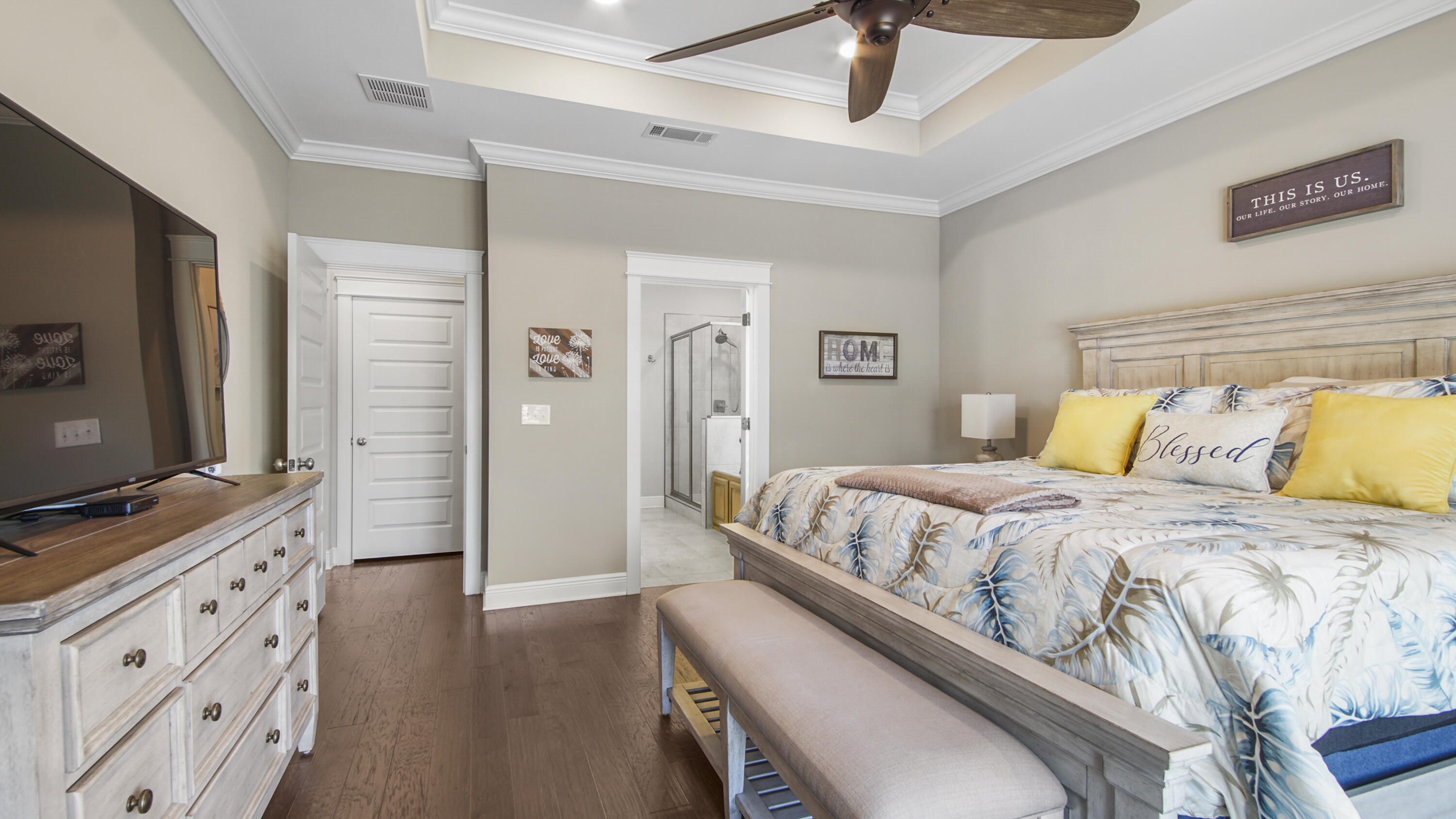 HAMMOCK BAY - Residential