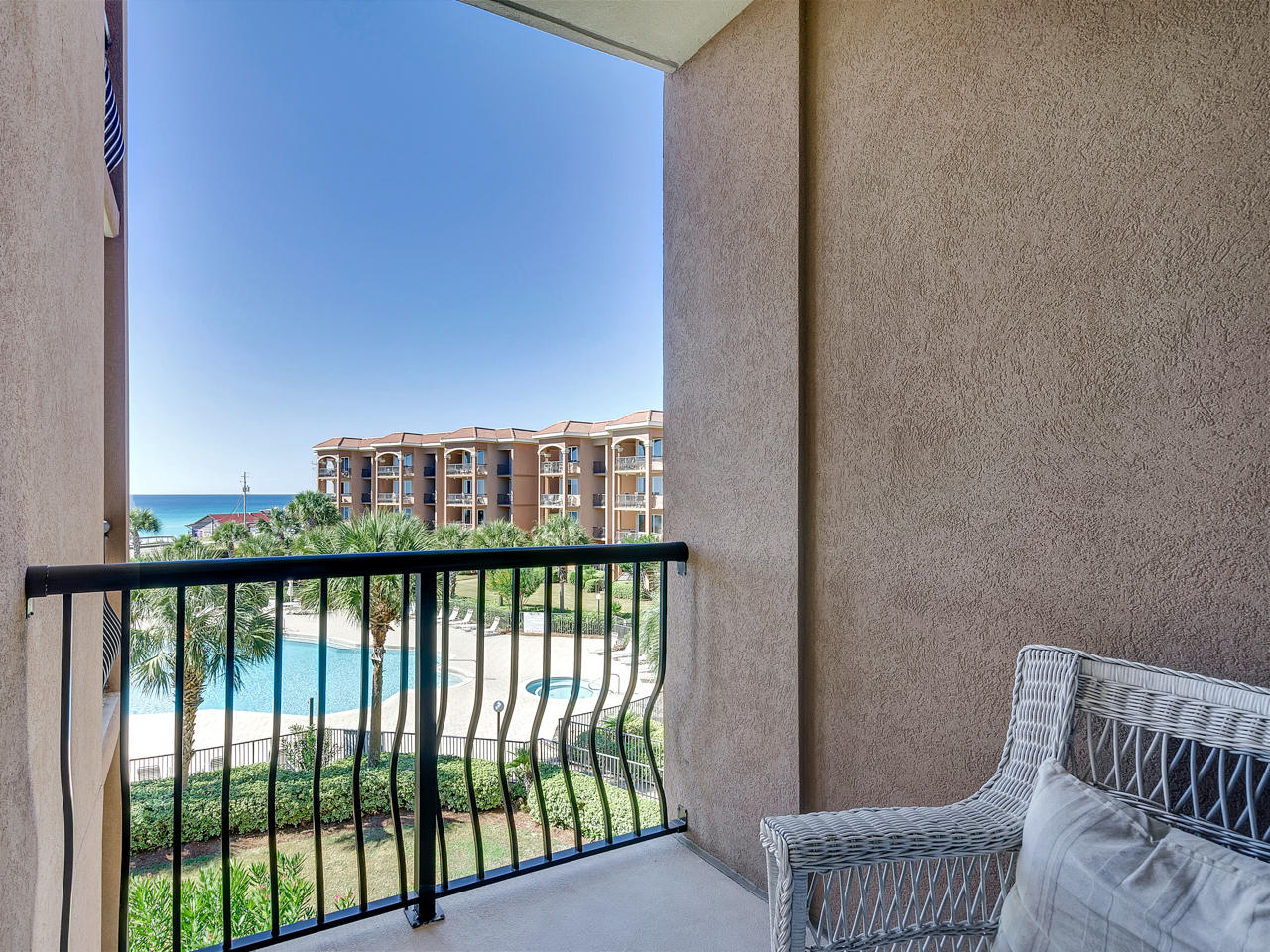 Mediterranea - Residential