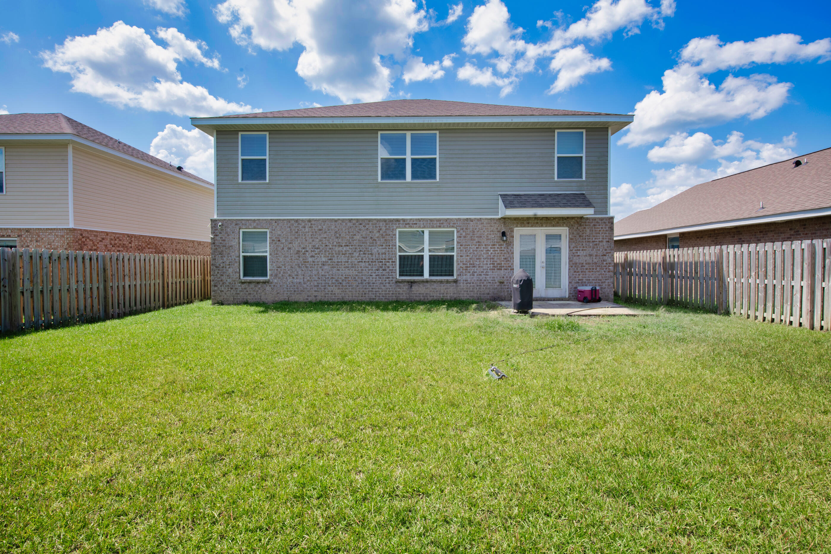 REDSTONE COMMONS - Residential