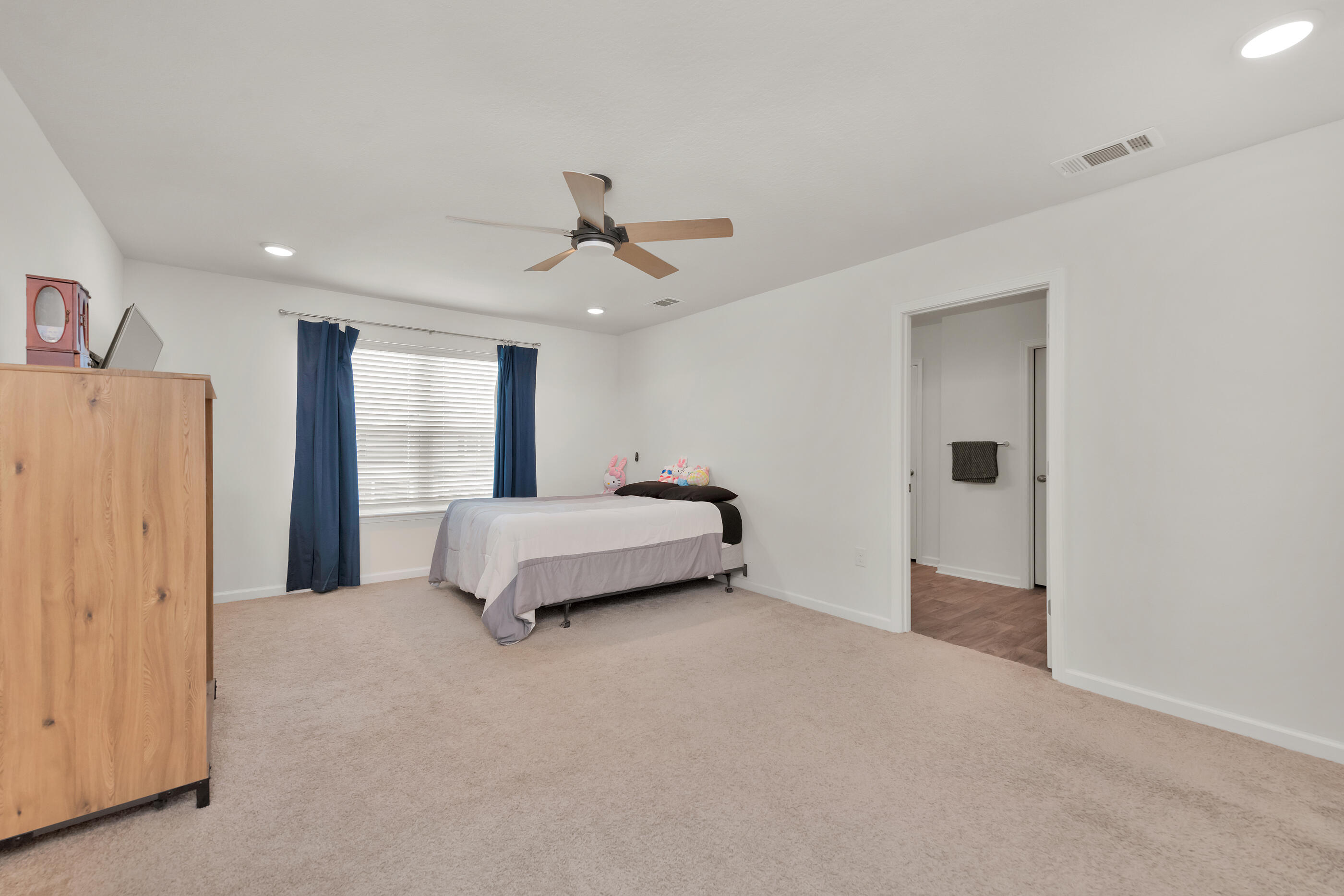 REDSTONE COMMONS - Residential