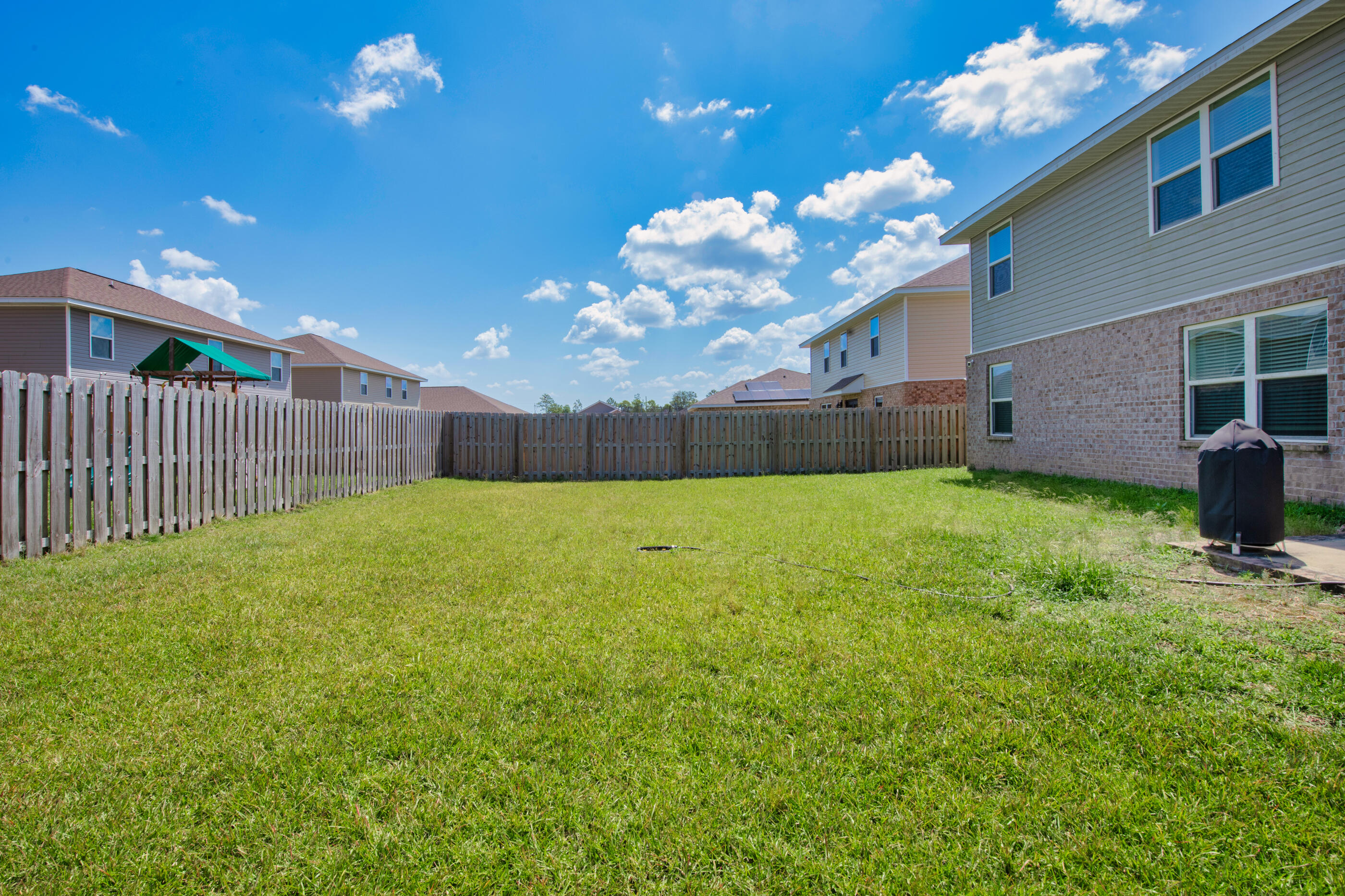 REDSTONE COMMONS - Residential