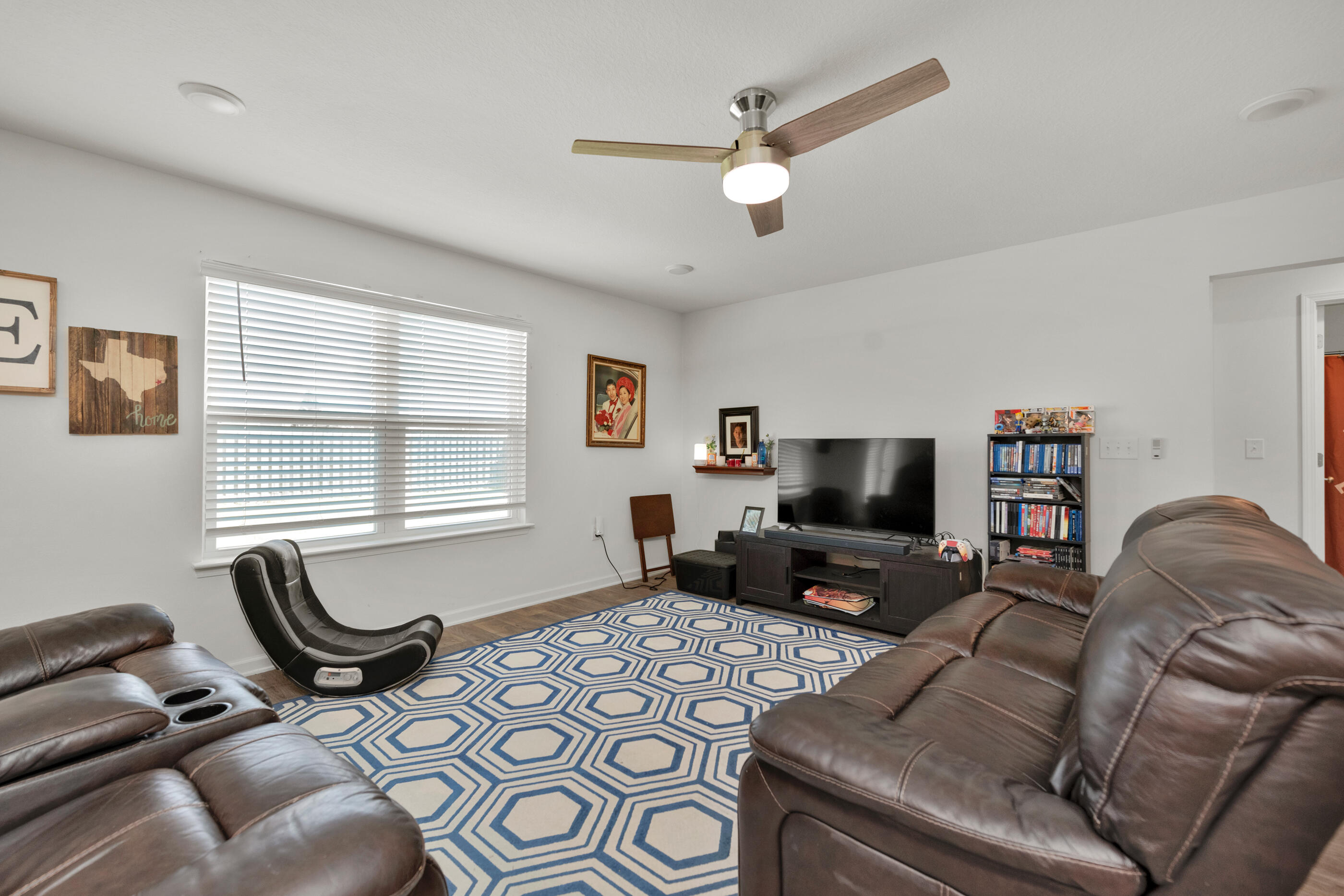 REDSTONE COMMONS - Residential