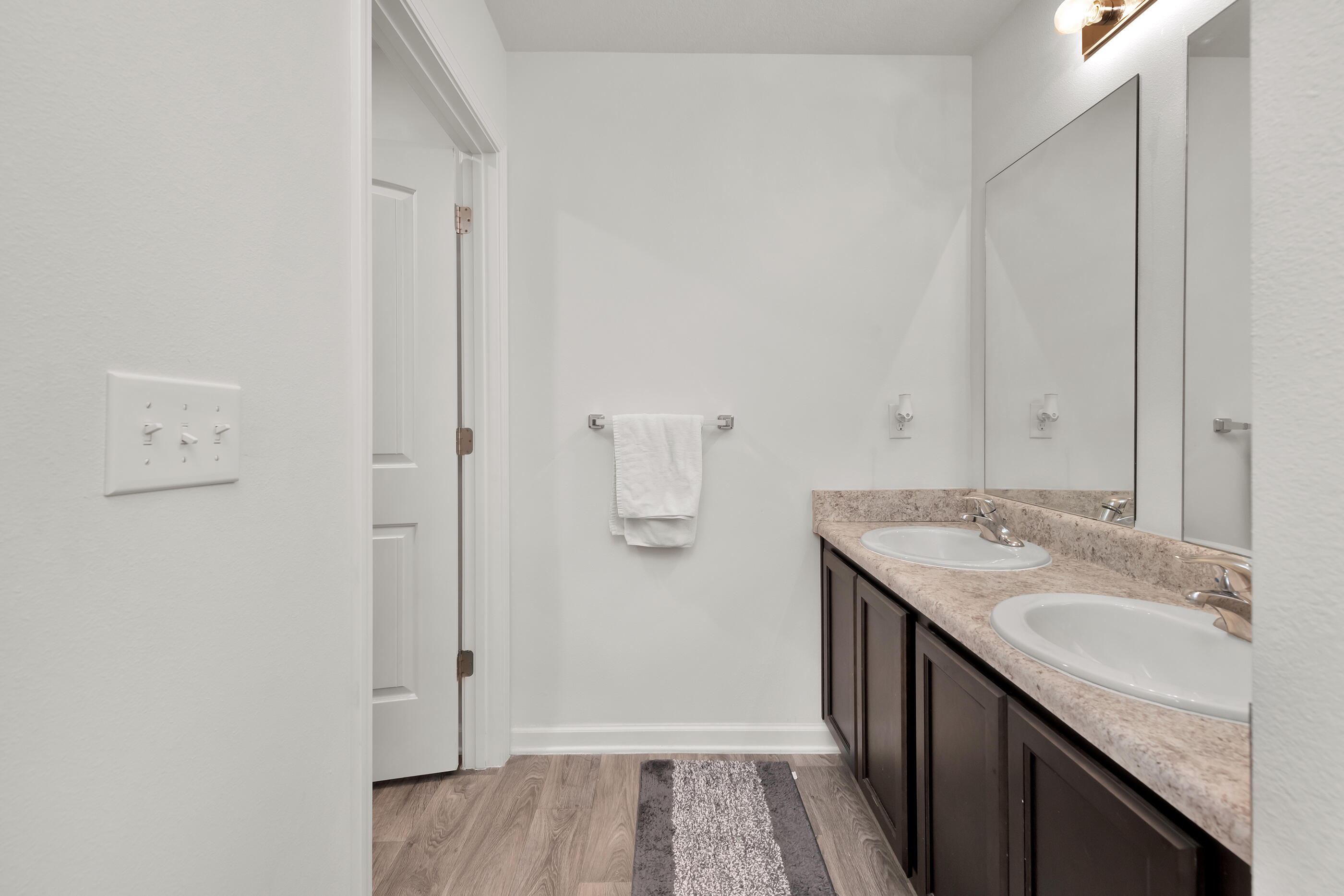 REDSTONE COMMONS - Residential