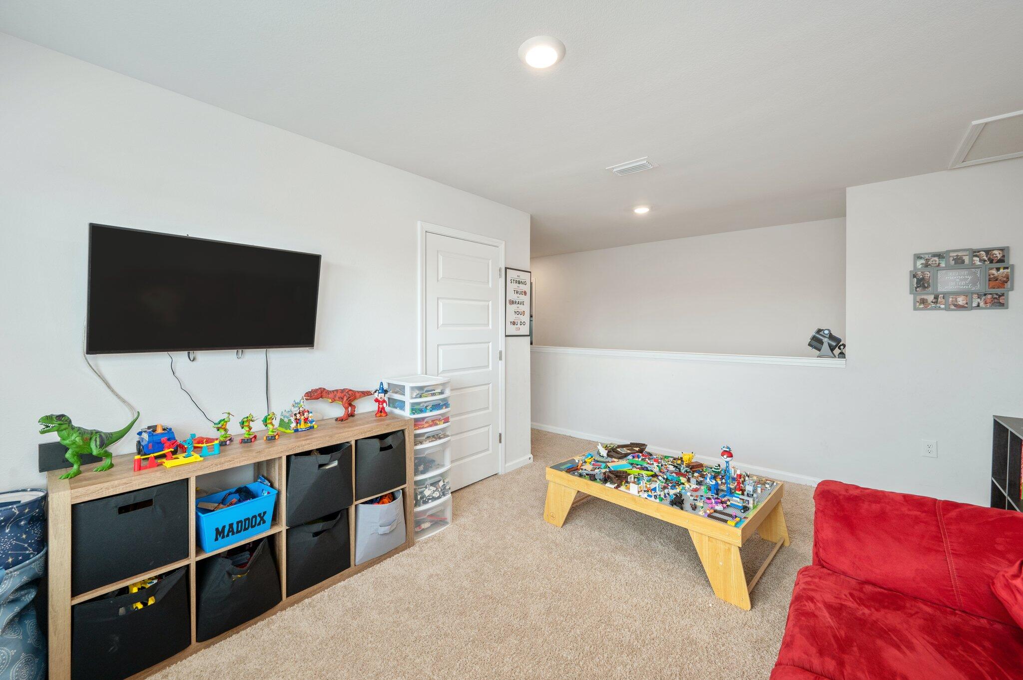 BRIGHTON OAKS - Residential