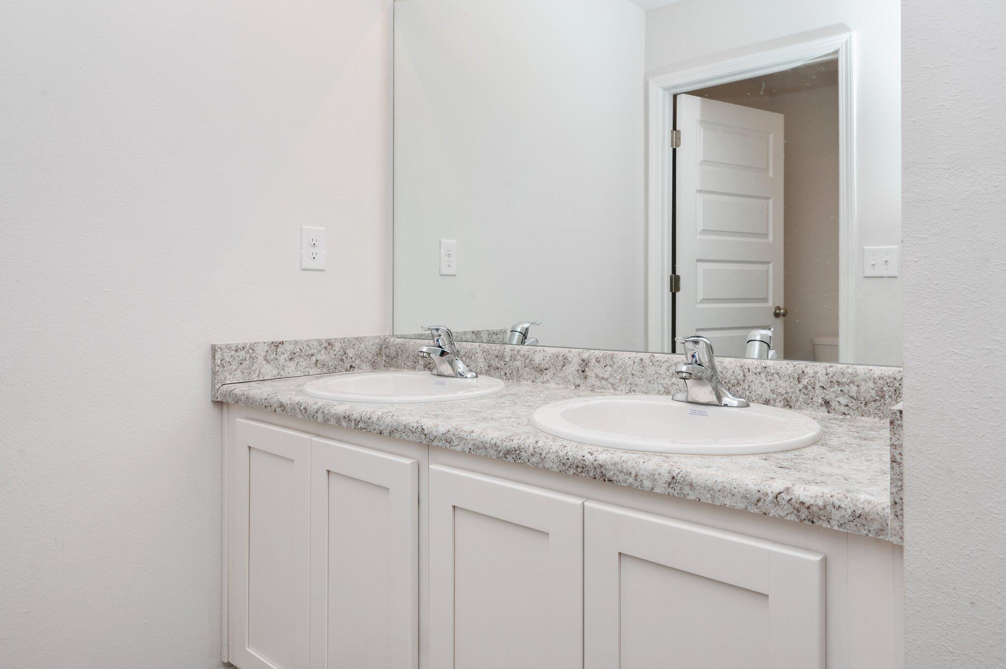 BRIGHTON OAKS - Residential