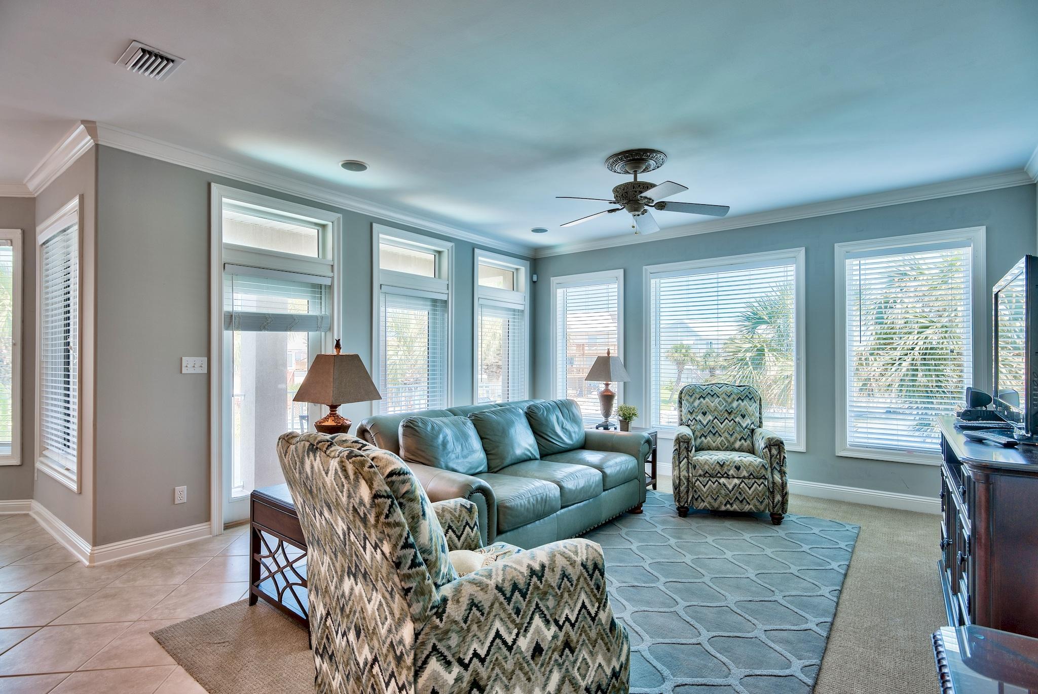 HOLIDAY ISLE - Residential