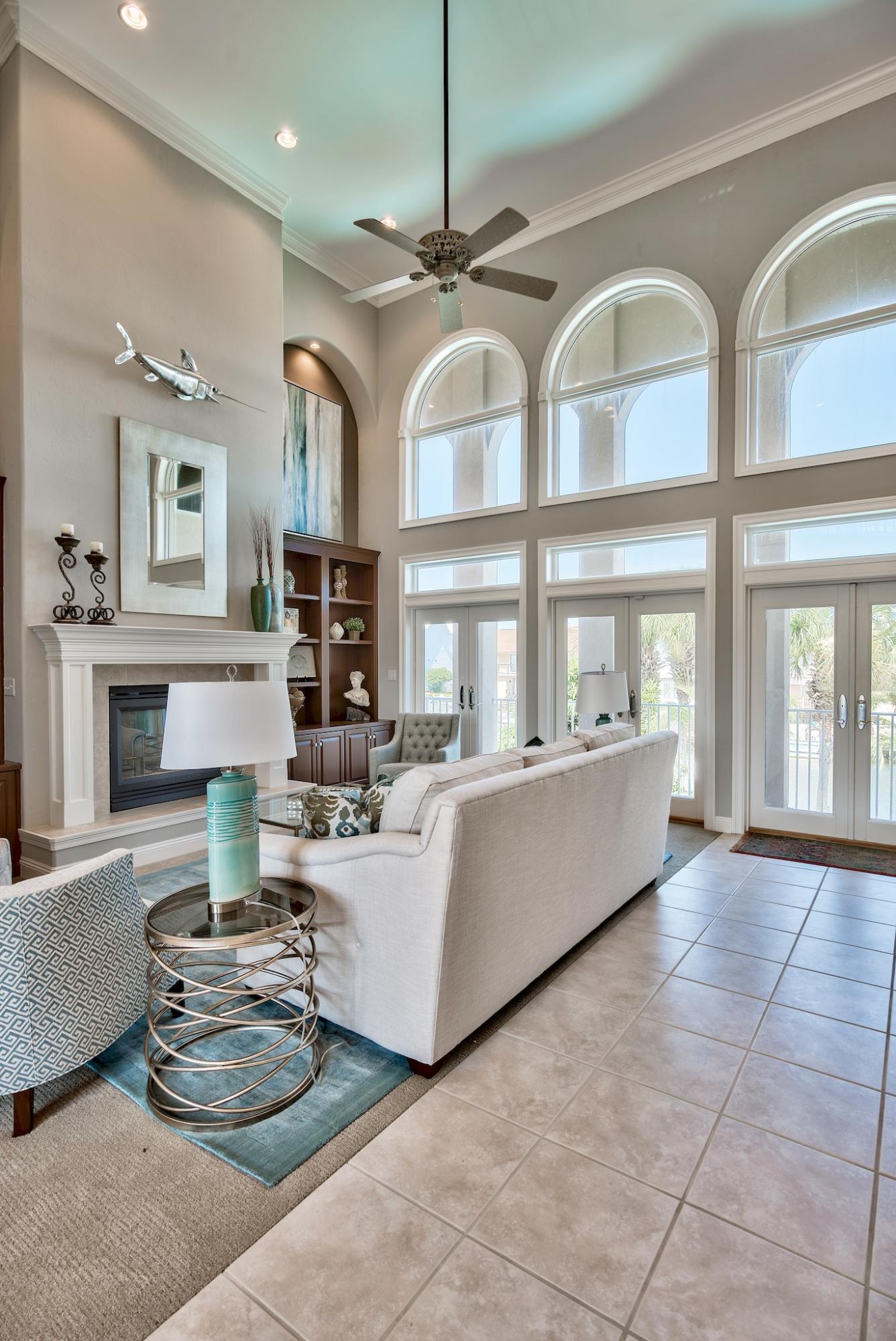 HOLIDAY ISLE - Residential