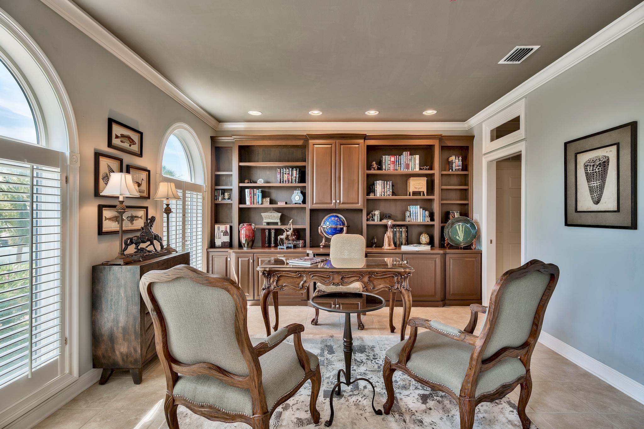 HOLIDAY ISLE - Residential