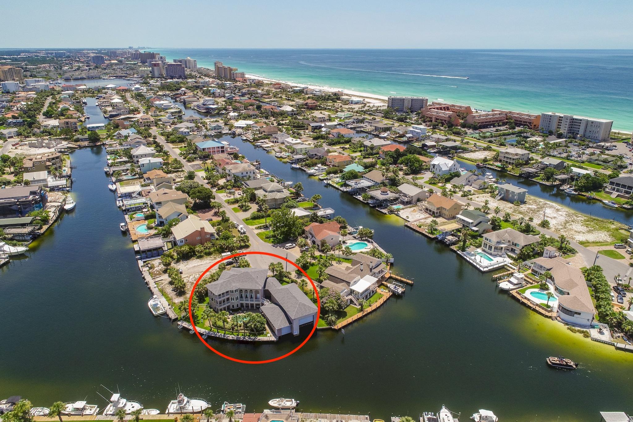 HOLIDAY ISLE - Residential