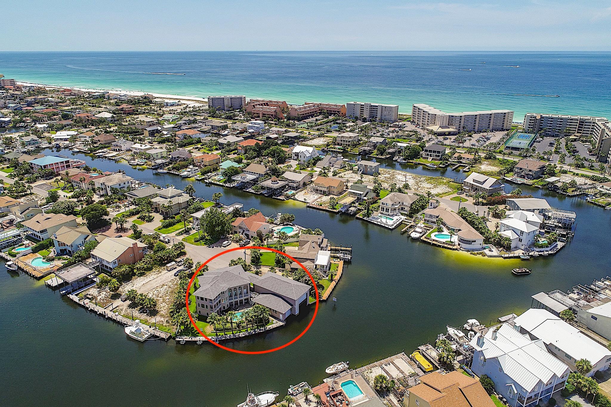 HOLIDAY ISLE - Residential