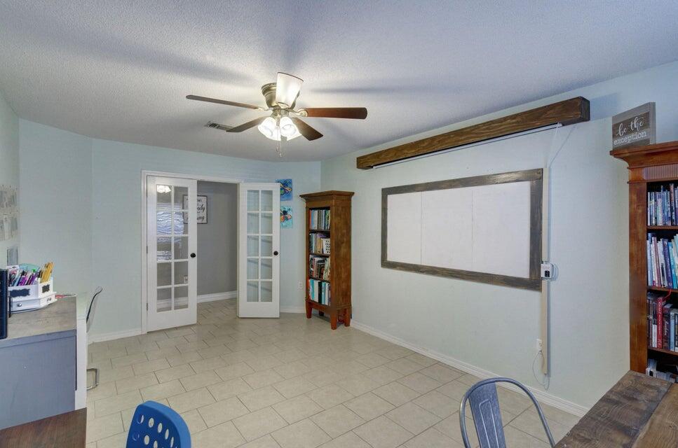 HAMPTON RIDGE ESTATES - Residential Lease