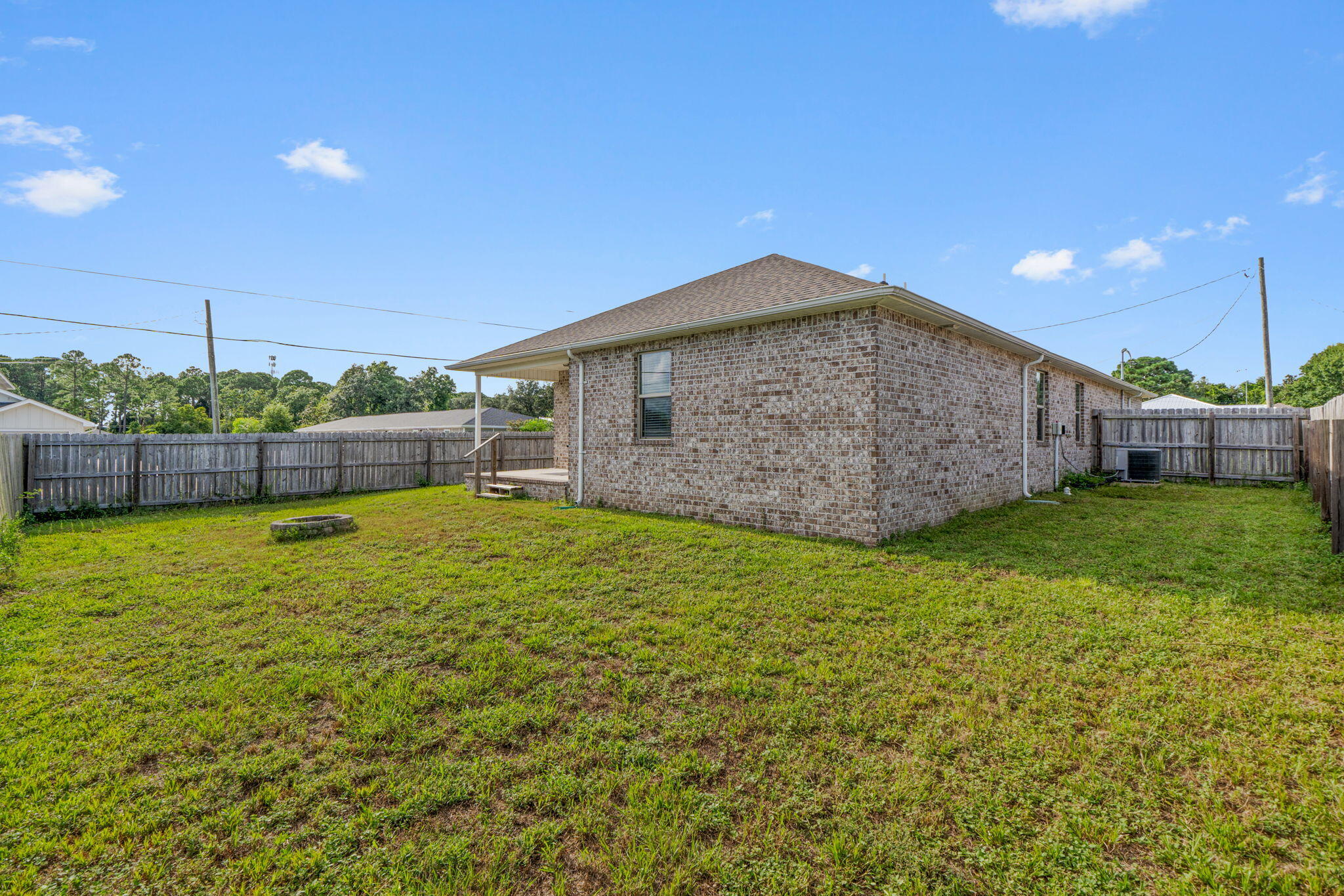 NAVARRE FIRST ADD - Residential