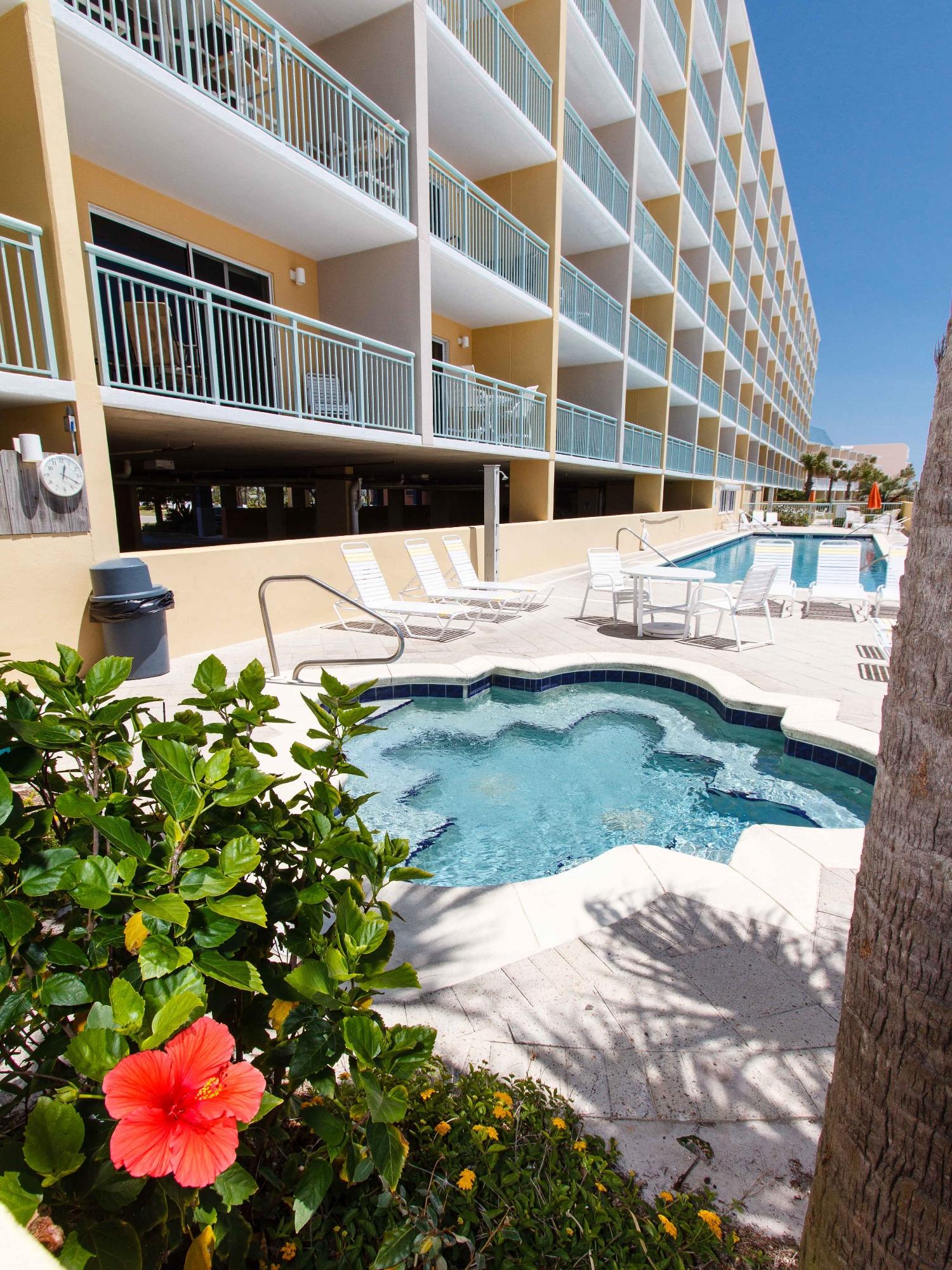 PELICAN ISLE - Residential