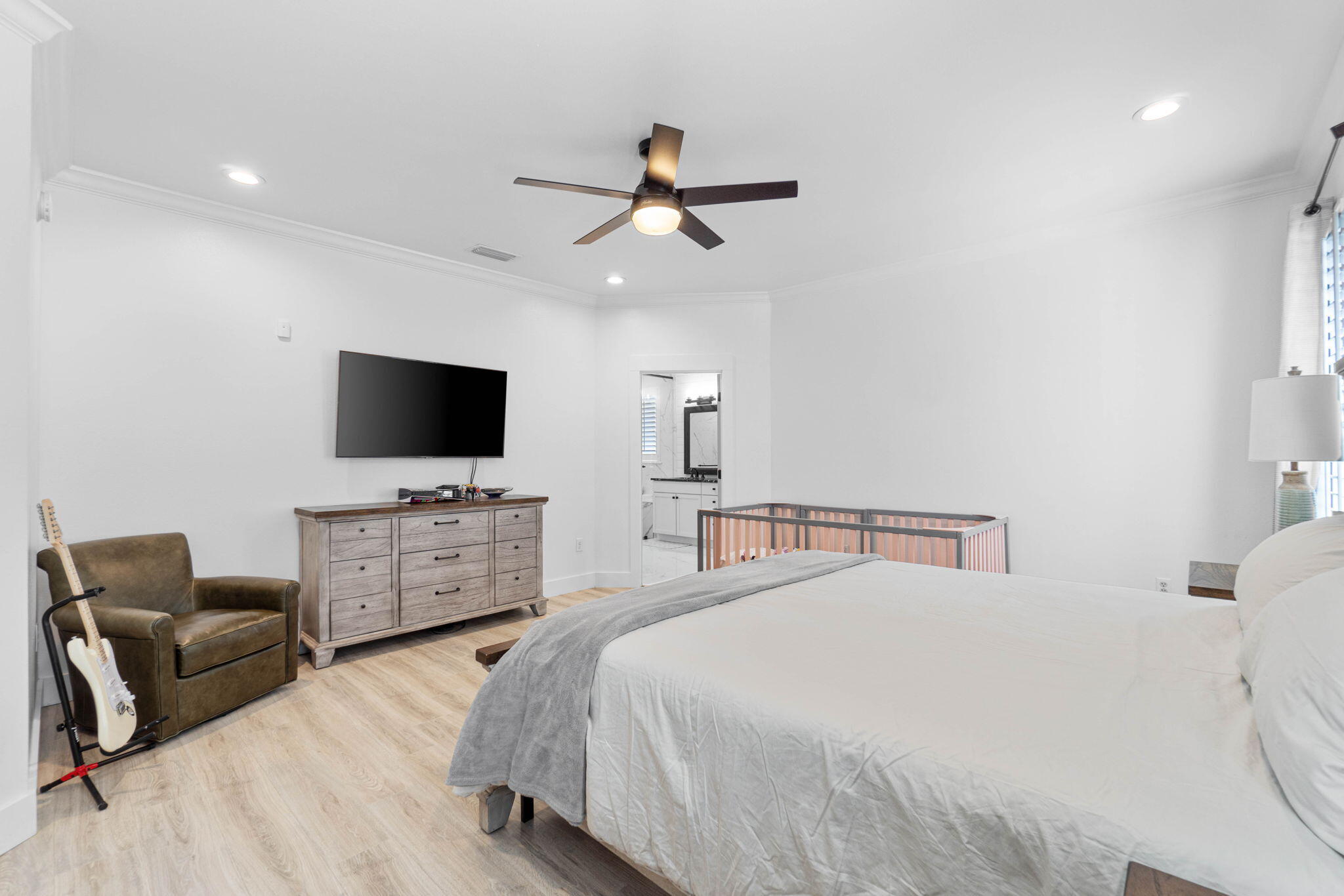 ROCKY BAYOU ESTATES 12B - Residential Lease