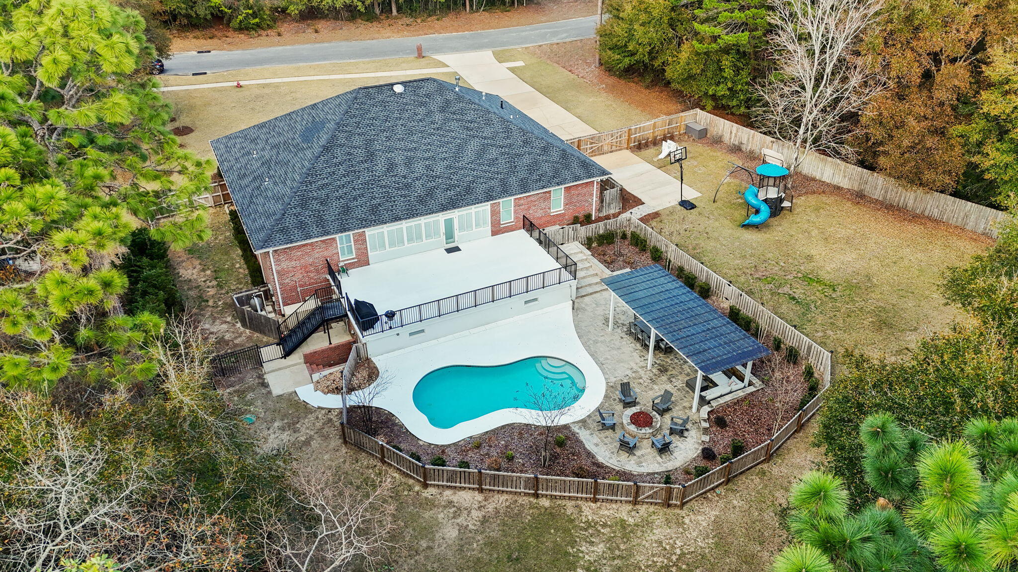 ROCKY BAYOU ESTATES 12B - Residential Lease