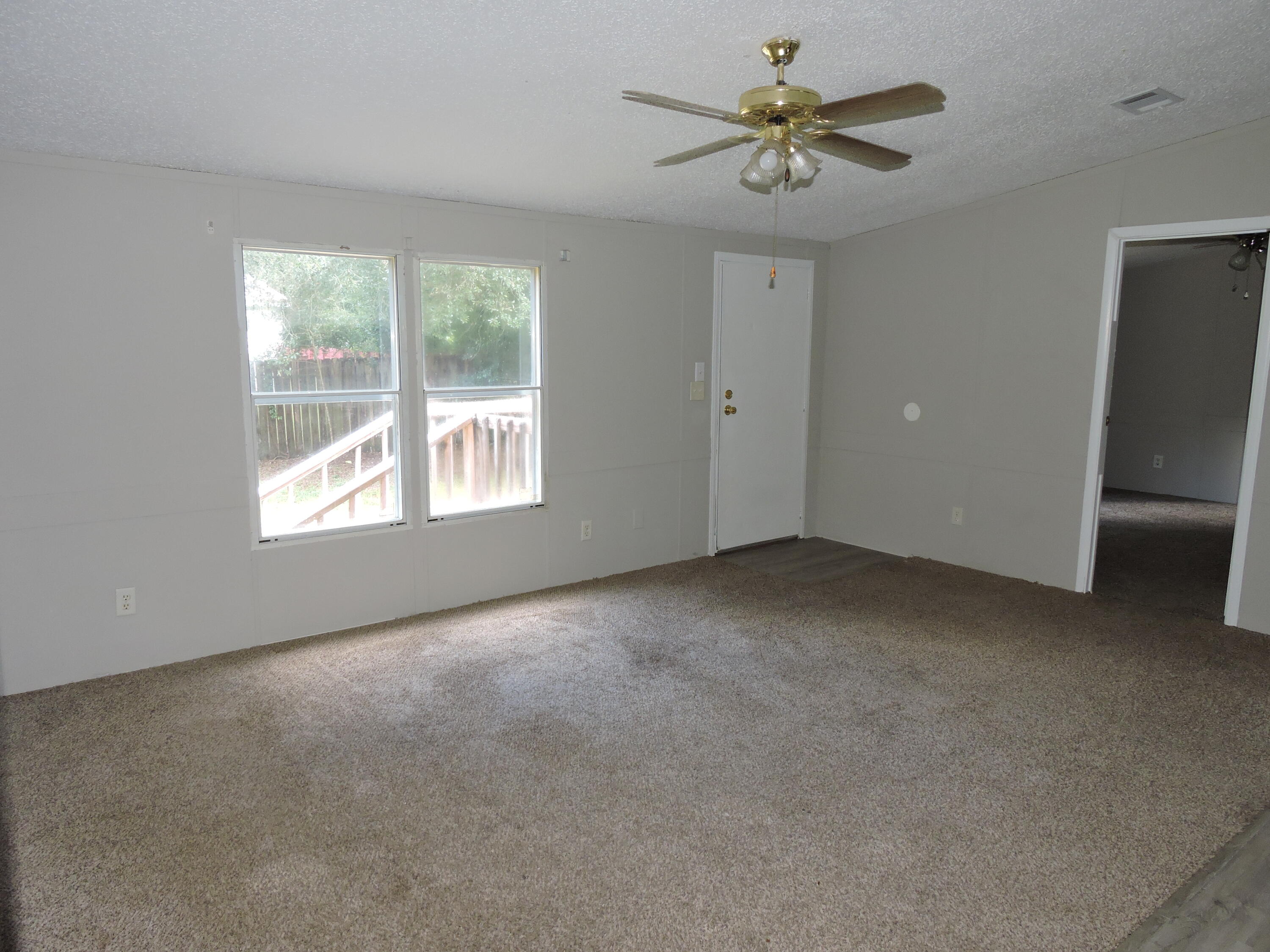M/H North - Residential Lease
