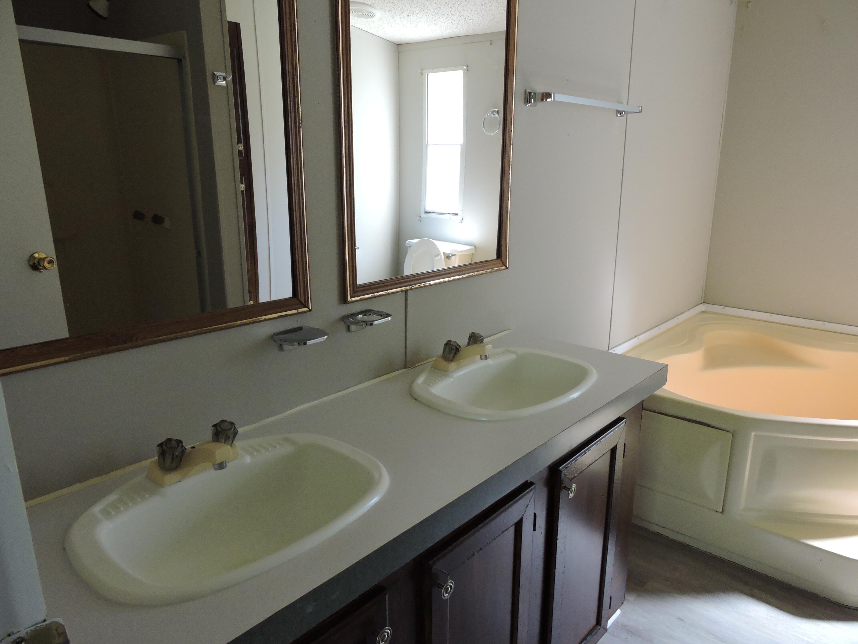 M/H North - Residential Lease