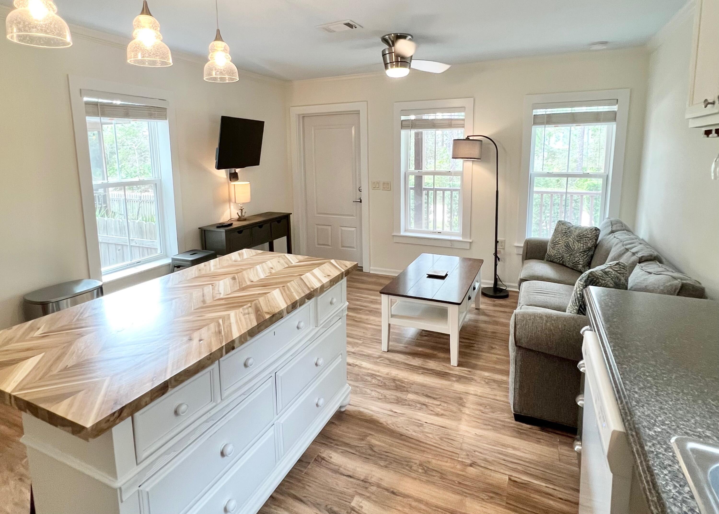 GULF SHORE MANOR - Residential Lease