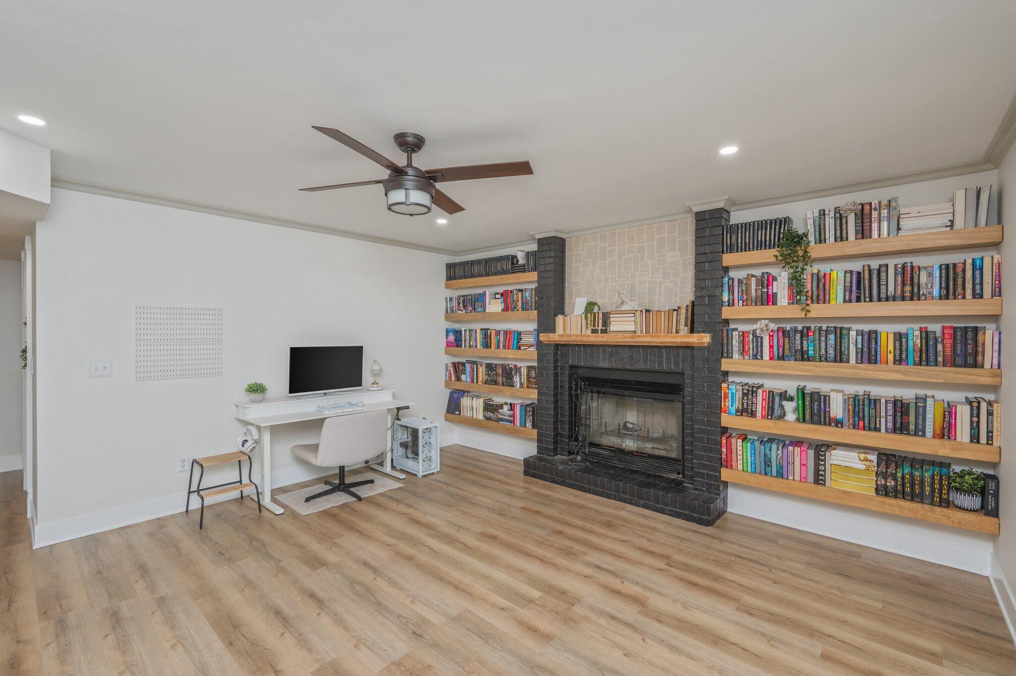ROCKYWOOD PH 1 - Residential