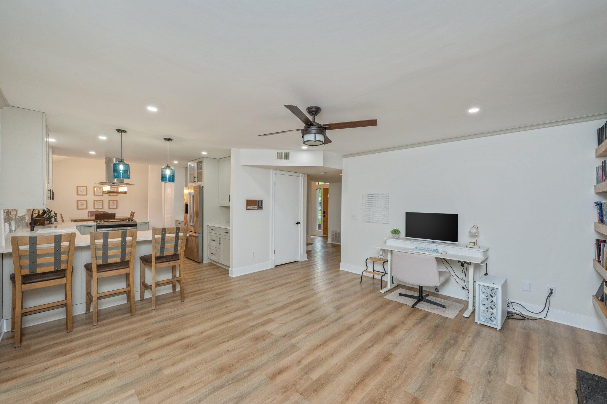 ROCKYWOOD PH 1 - Residential