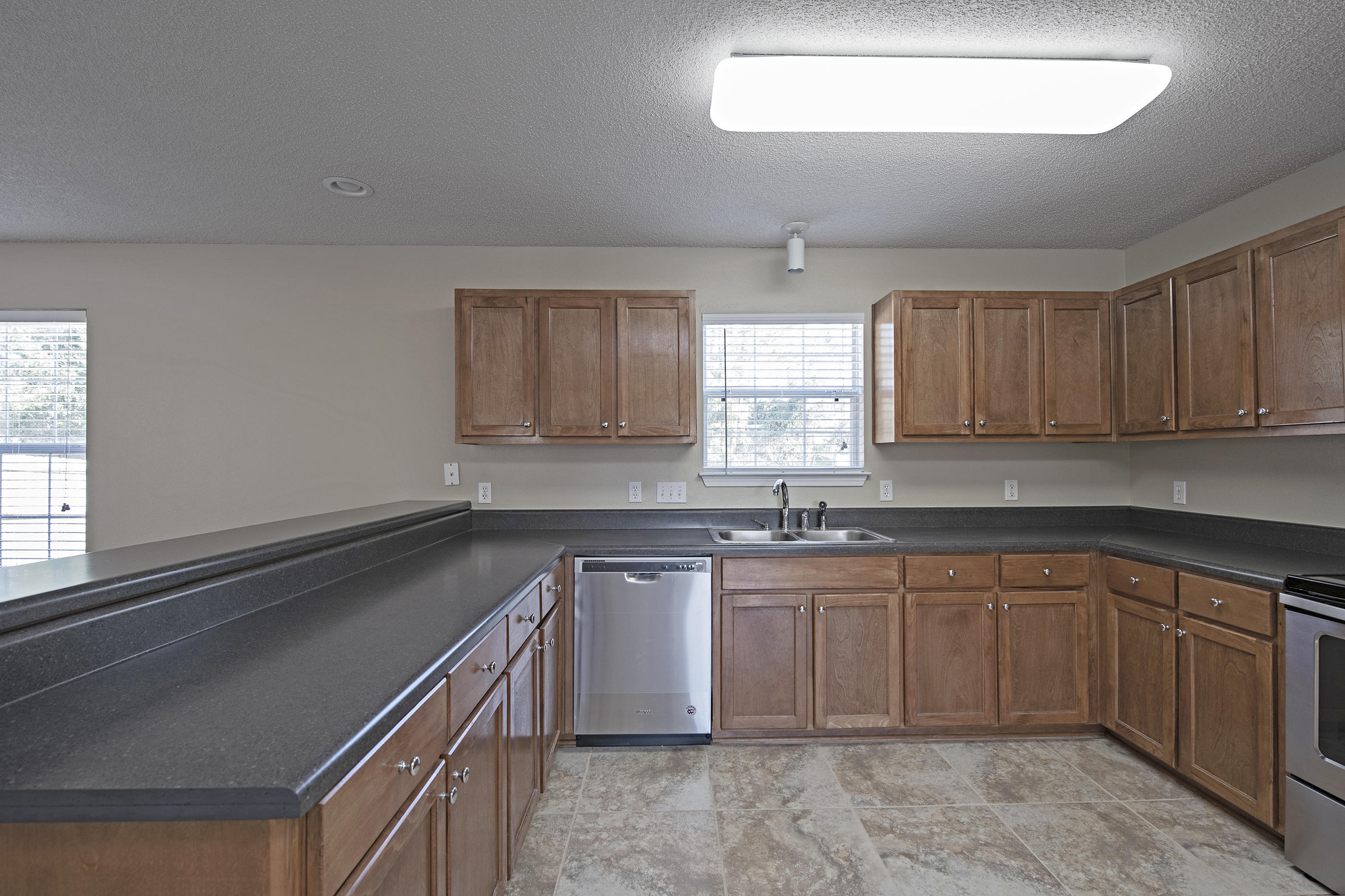 VICTORIAN VILLAGE - Residential