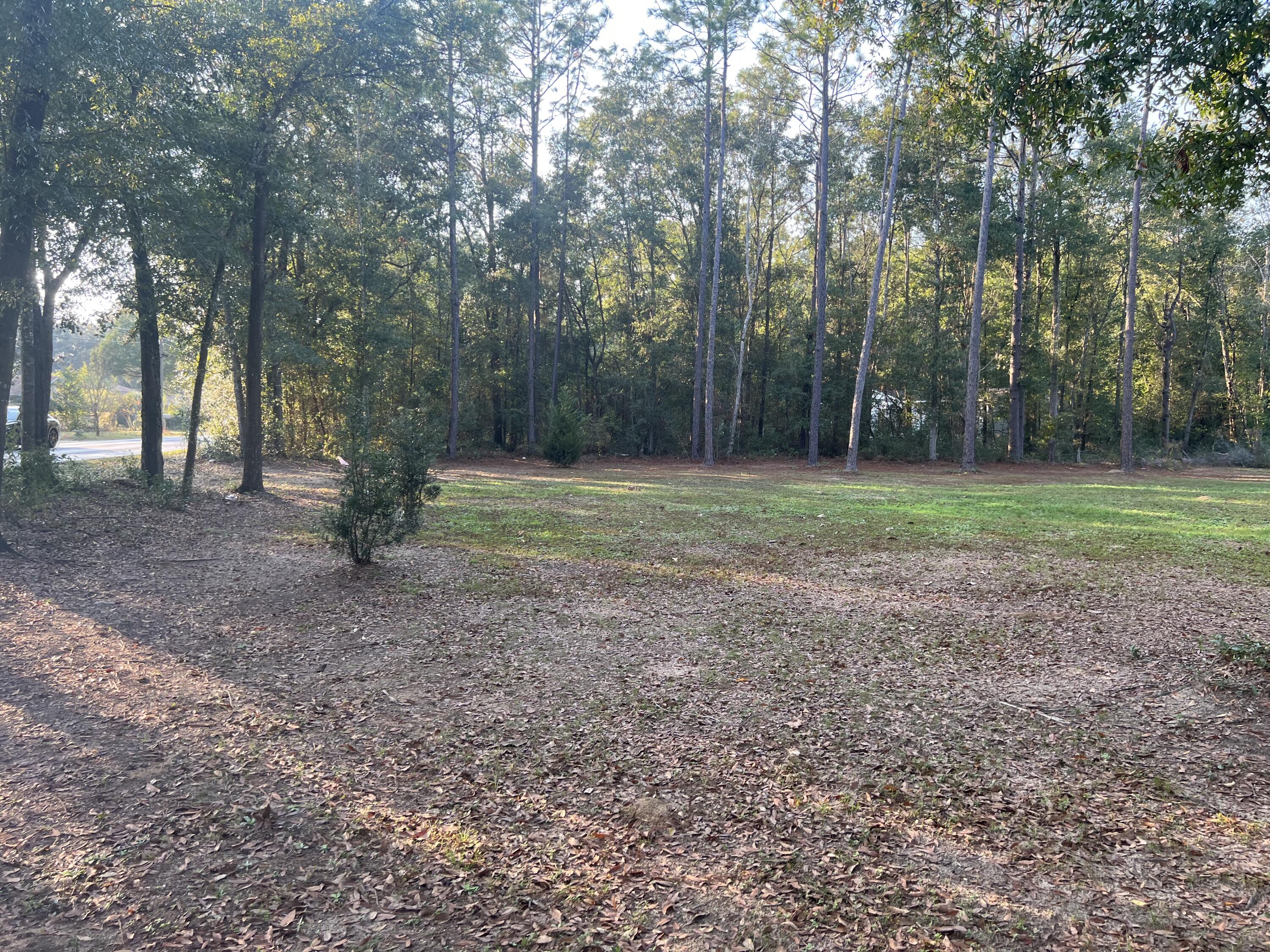 HAMILTON BRIDGE ESTATES - Land