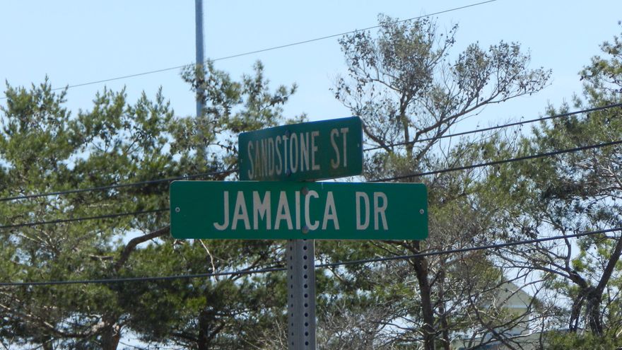 Great Buildable-Lot, located on the East Side of Holley by the Sea. An area with Public Sewer available. Lot is .46 acre, level, and on a paved street. Wetlands study available. HOA with exceptional recreation facility, featuring: pools, tennis courts, weight room, pool tables, saunas, and more.