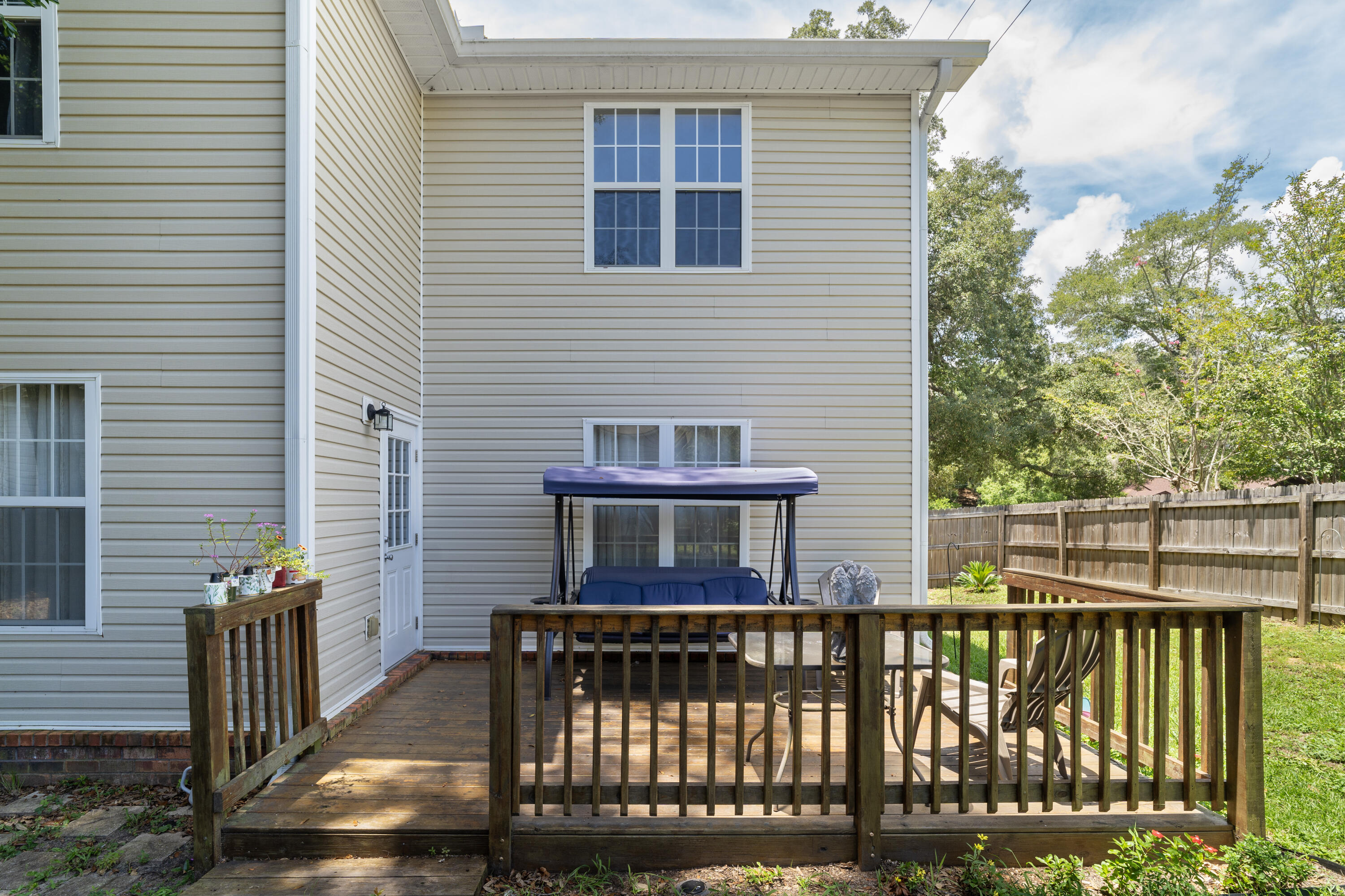 FLORIDA HEIGHTS - Residential