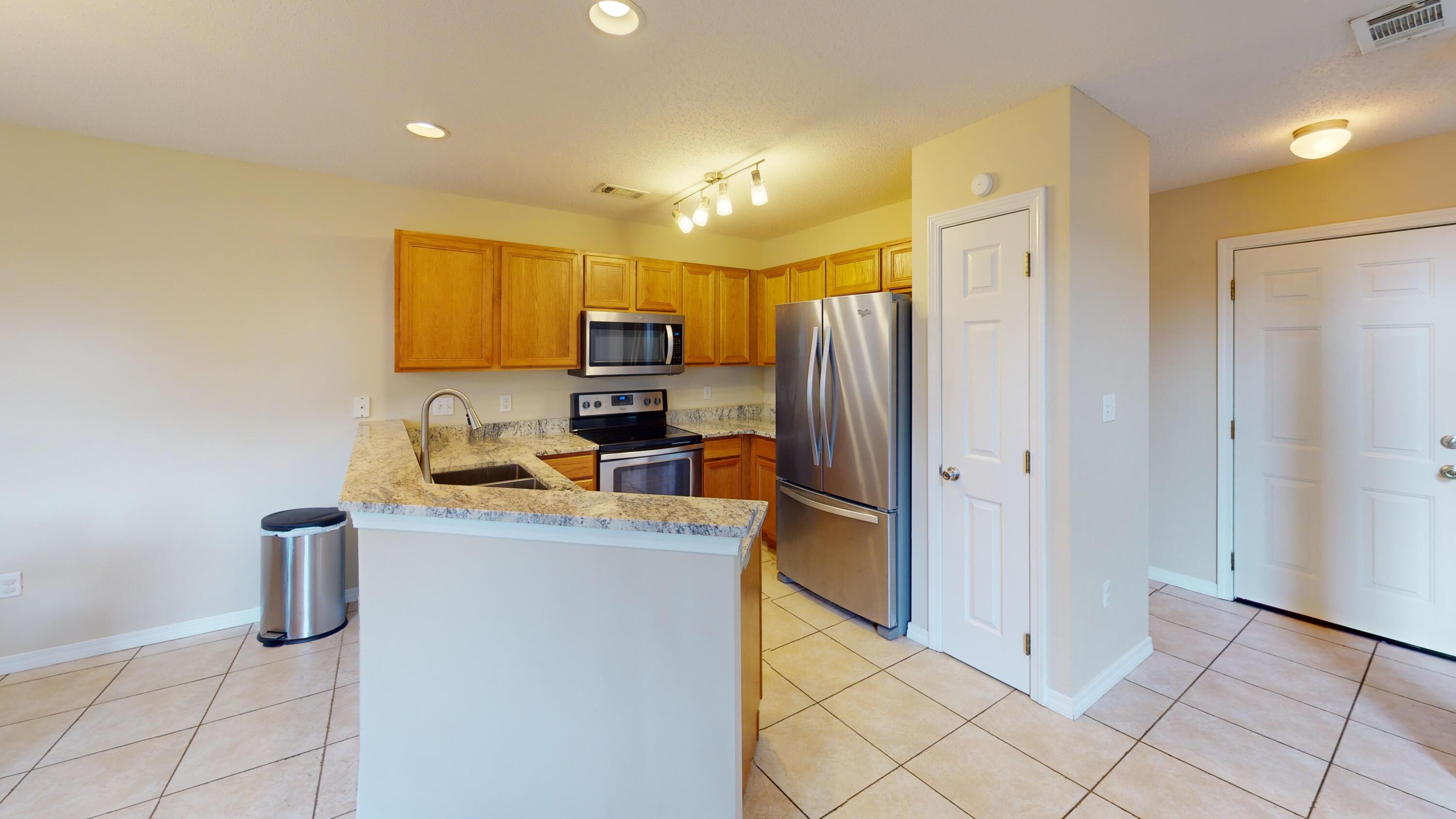 FLORIDA HEIGHTS - Residential