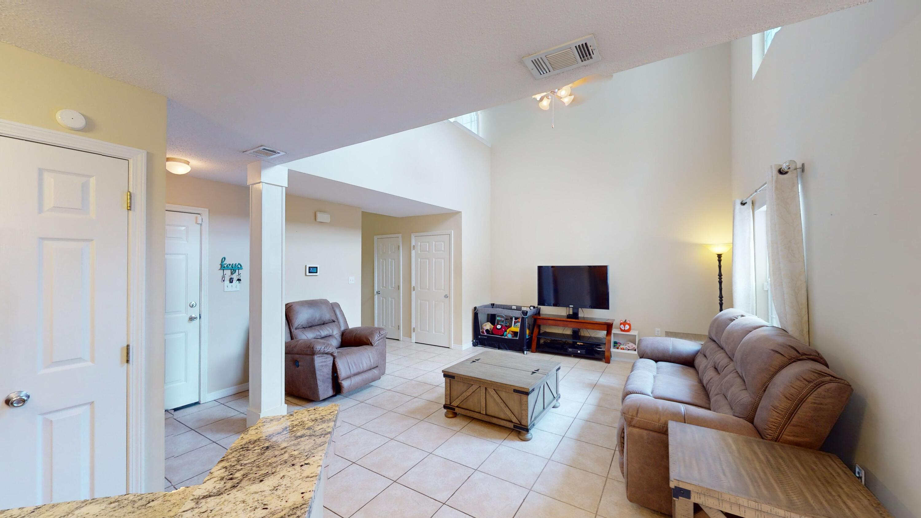 FLORIDA HEIGHTS - Residential