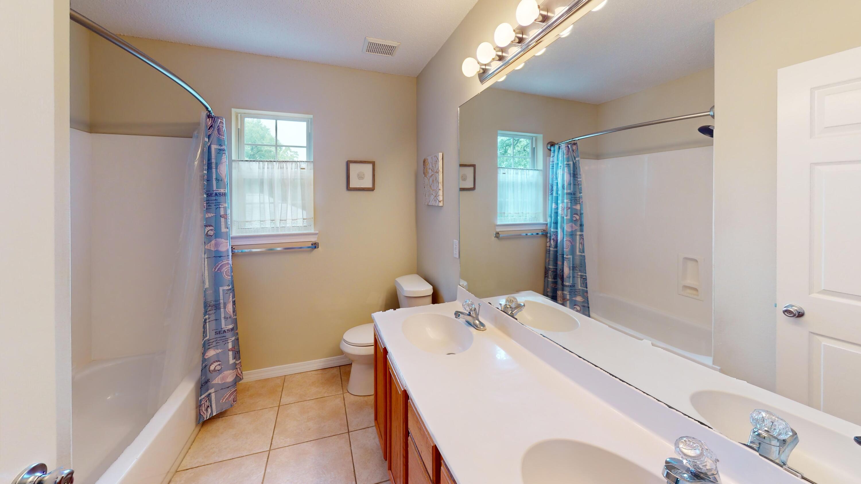 FLORIDA HEIGHTS - Residential