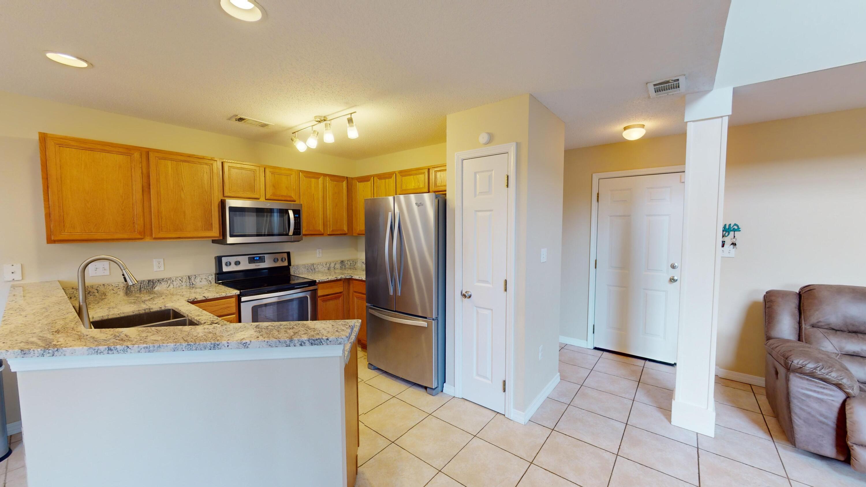 FLORIDA HEIGHTS - Residential