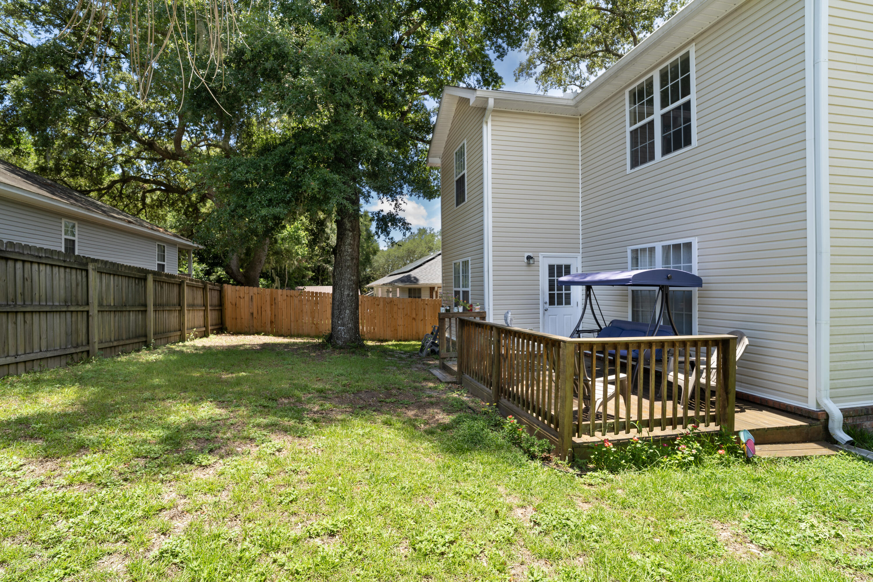 FLORIDA HEIGHTS - Residential