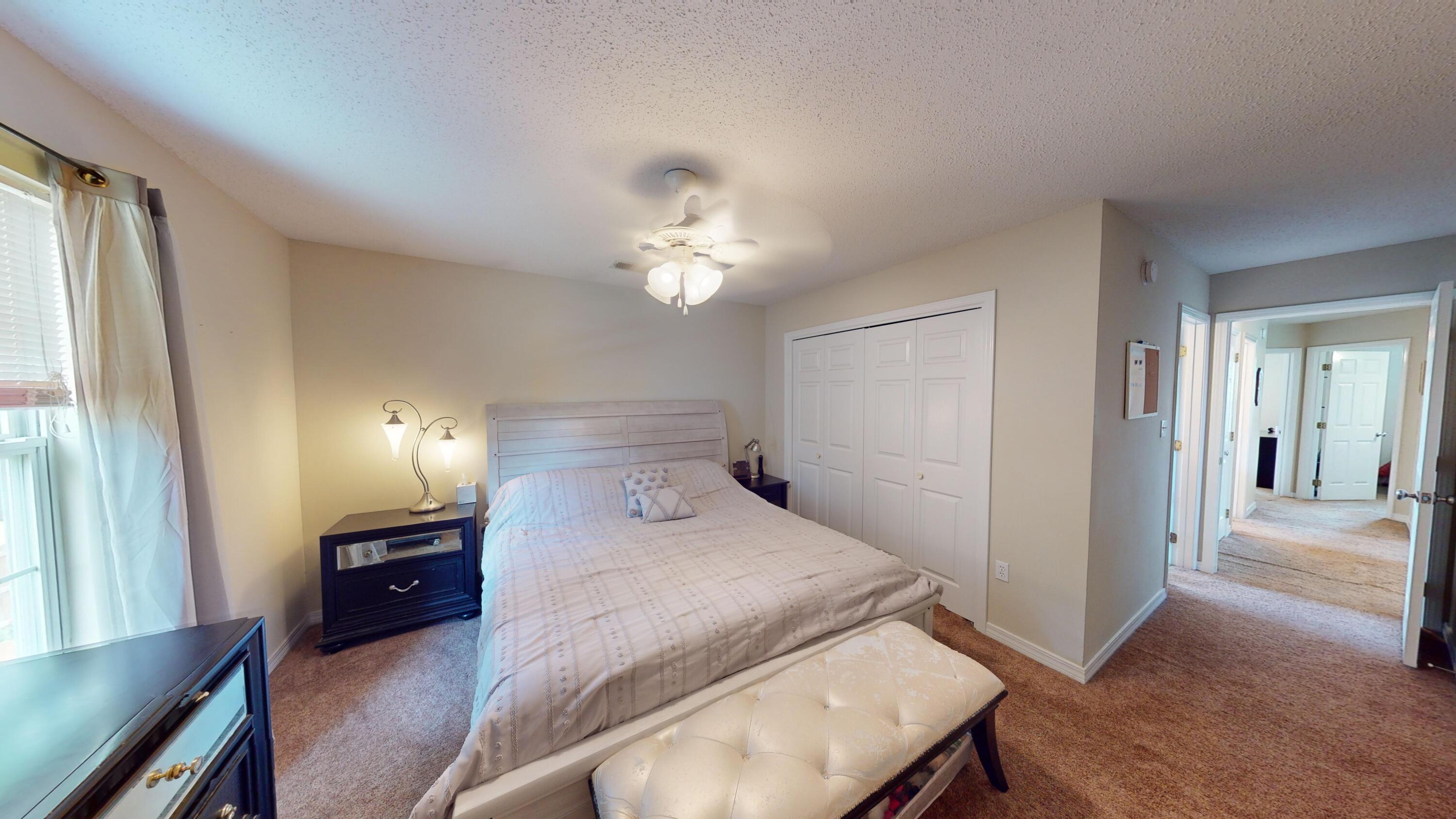 FLORIDA HEIGHTS - Residential