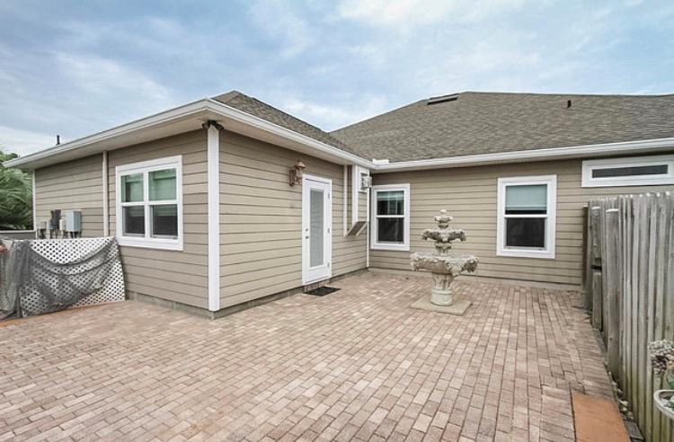 HAMMOCK BAY - Residential