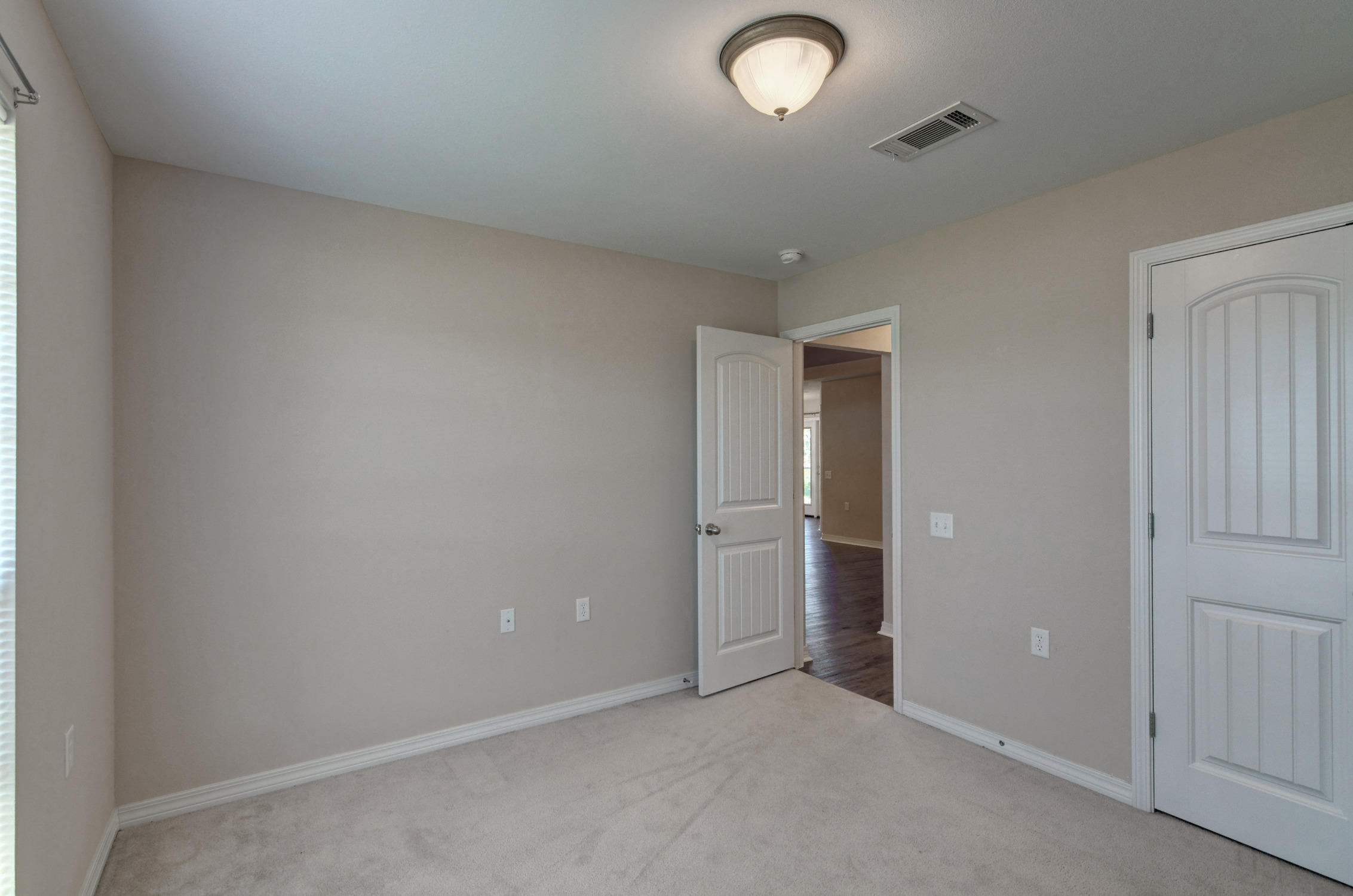 SHADOW LAKES - Residential